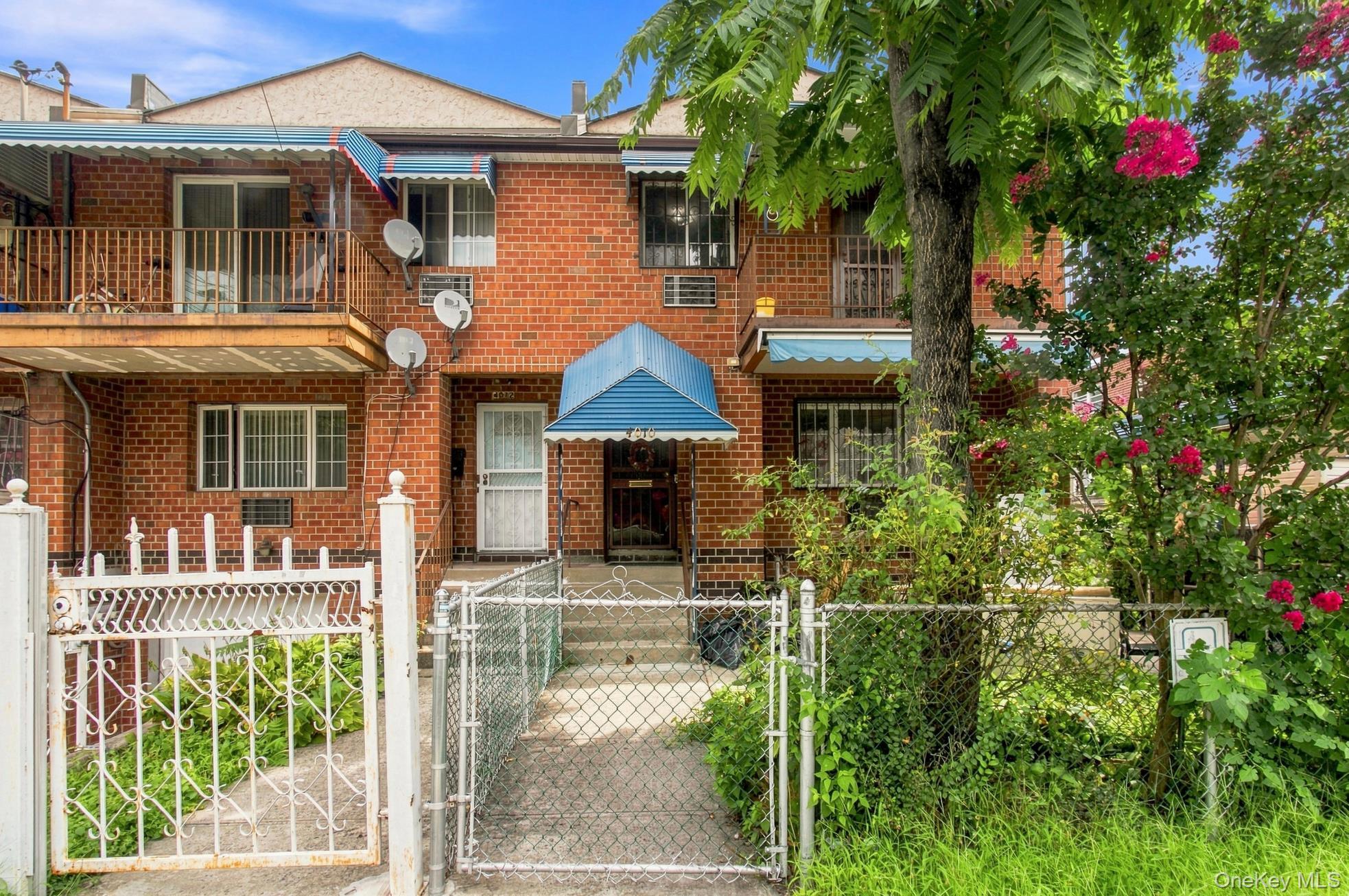 4010 De Reimer Avenue – For Sale