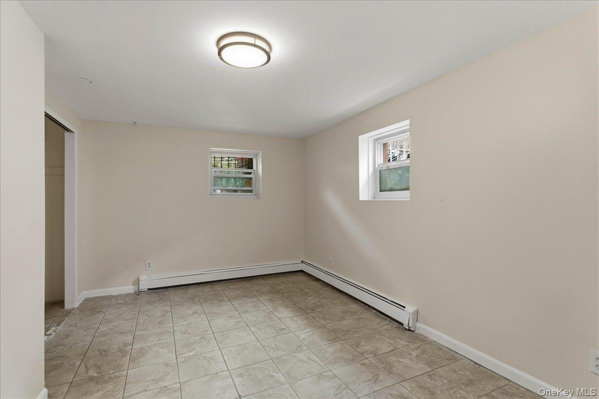 4010 De Reimer Avenue – For Sale photo 16