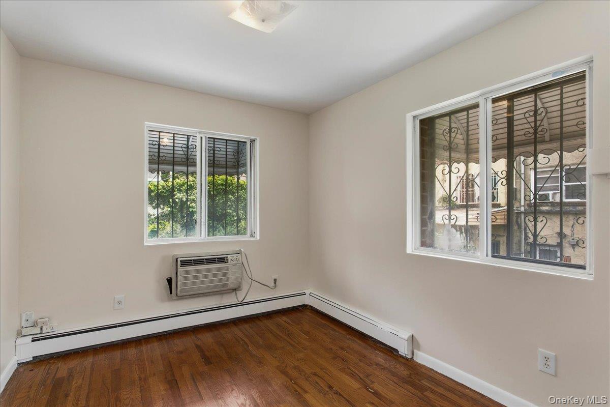 4010 De Reimer Avenue – For Sale photo 6