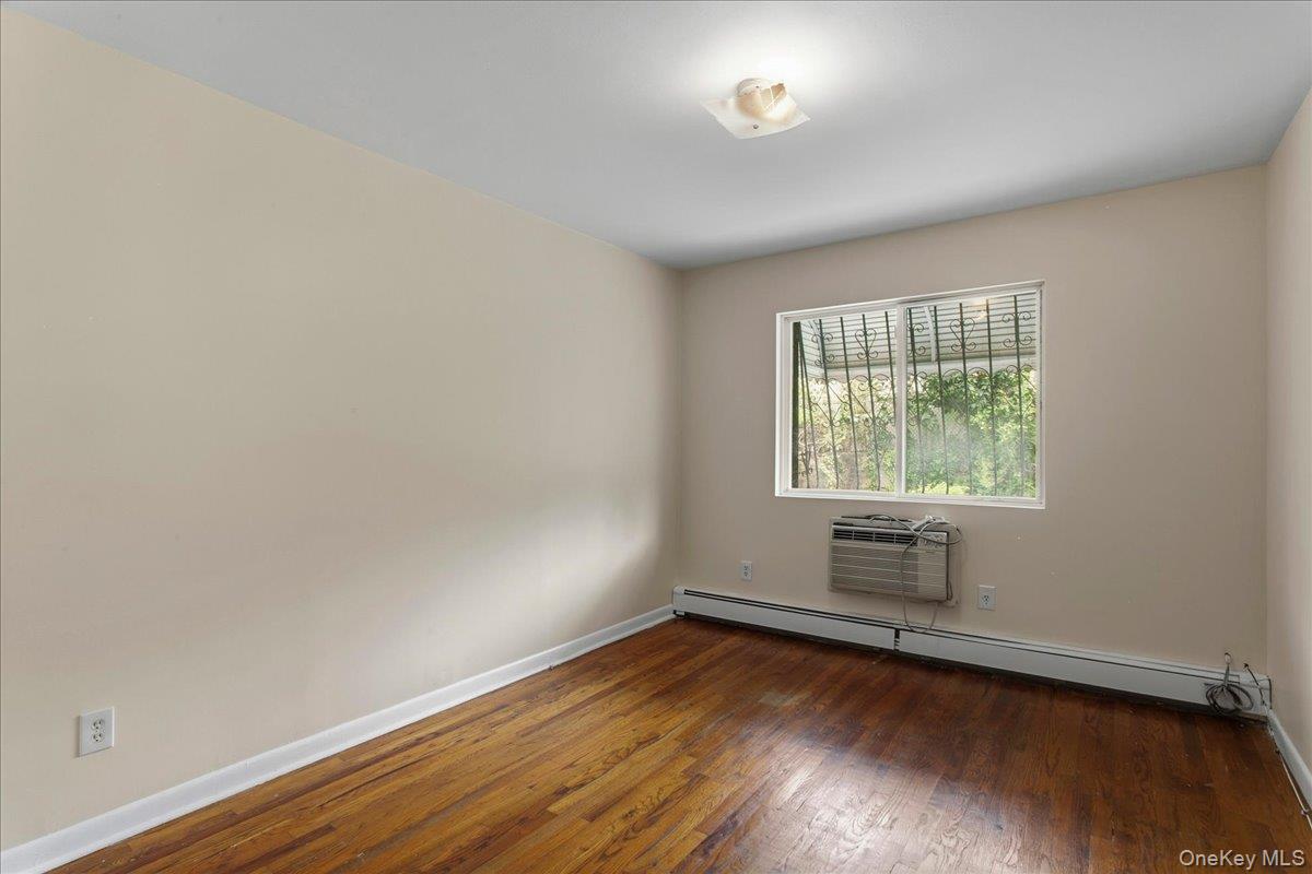 4010 De Reimer Avenue – For Sale photo 7