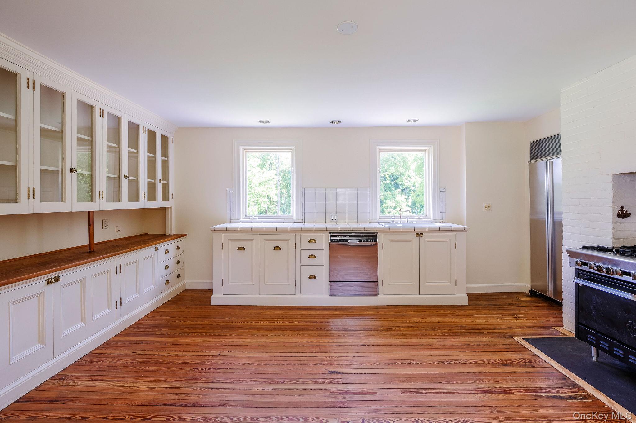 55 Leggett Road – For Sale photo 23