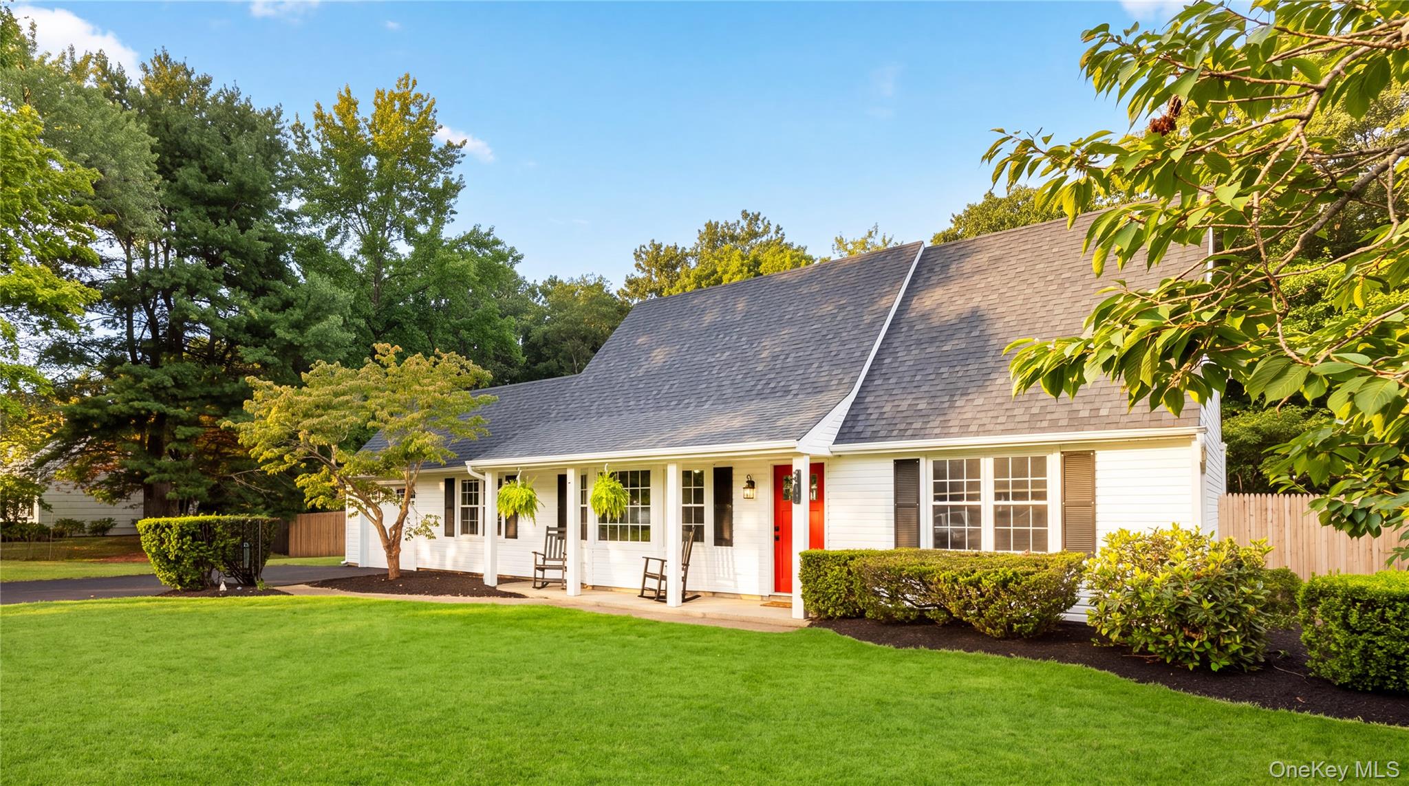 215 Parkside Avenue – For Sale