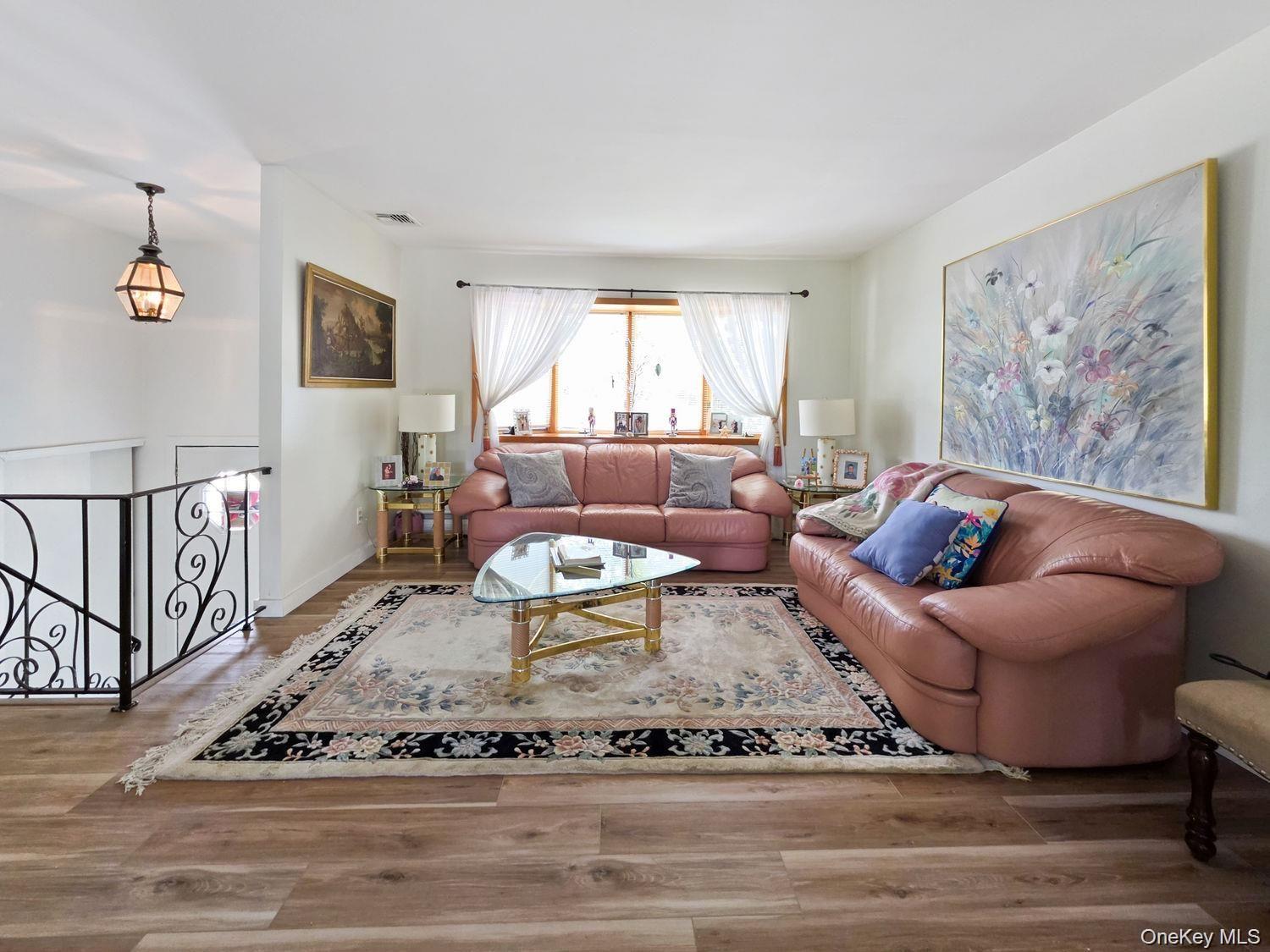 1727 Roberta Lane – For Sale photo 17