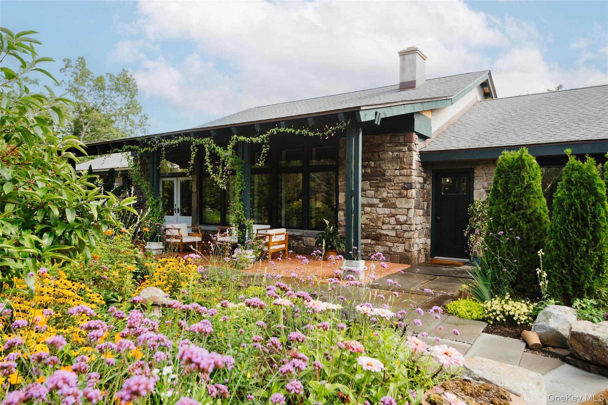 764 Lapla Road – For Sale