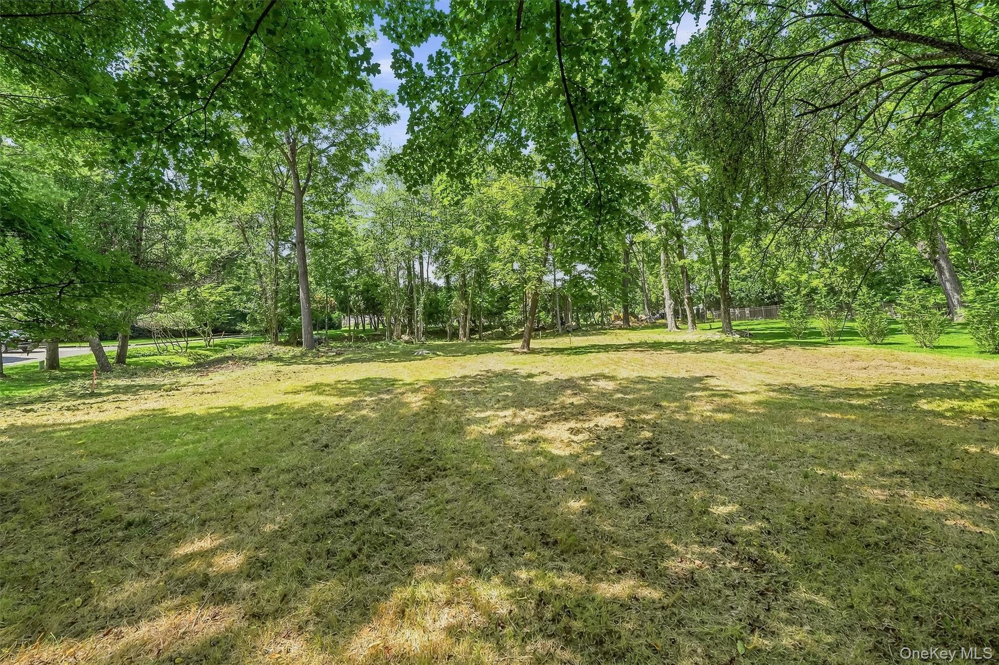 Davidson Drive – For Sale photo 10