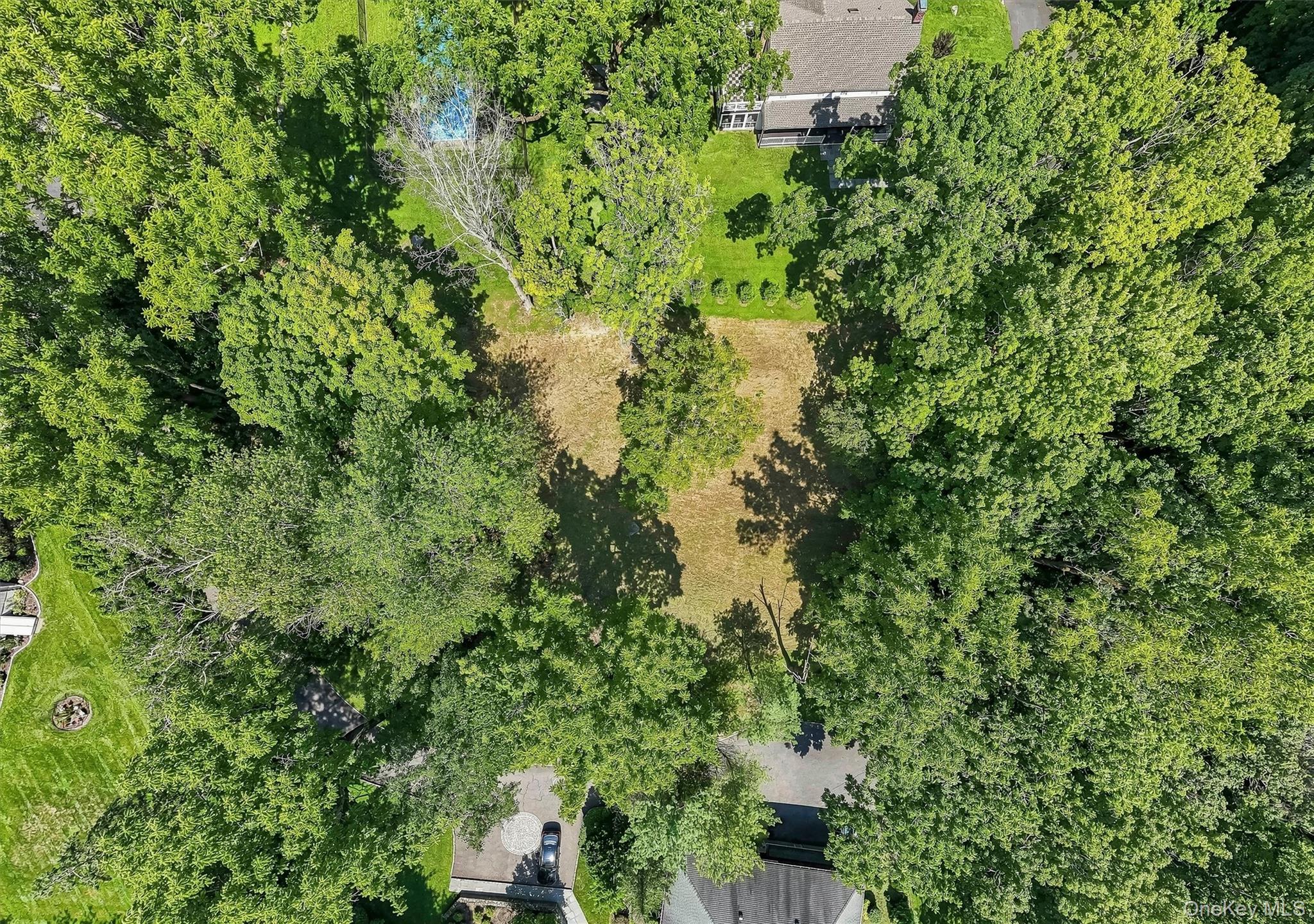 Davidson Drive – For Sale photo 6
