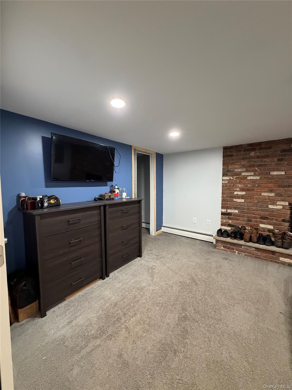 230 Roosevelt Road – For Sale photo 27