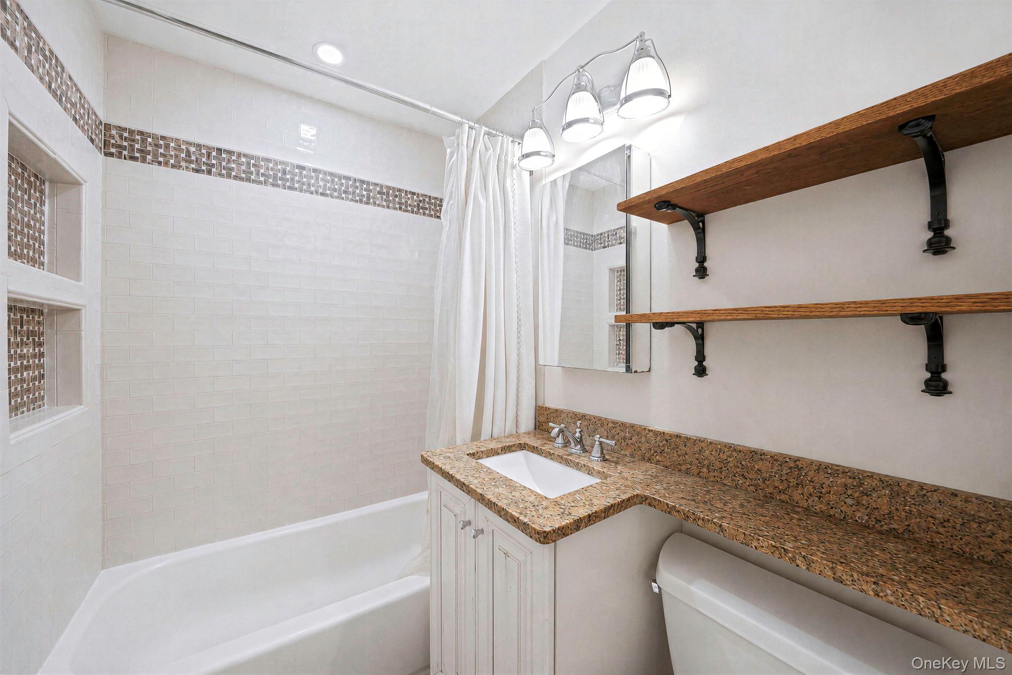 40 Avenue A – For Sale photo 11