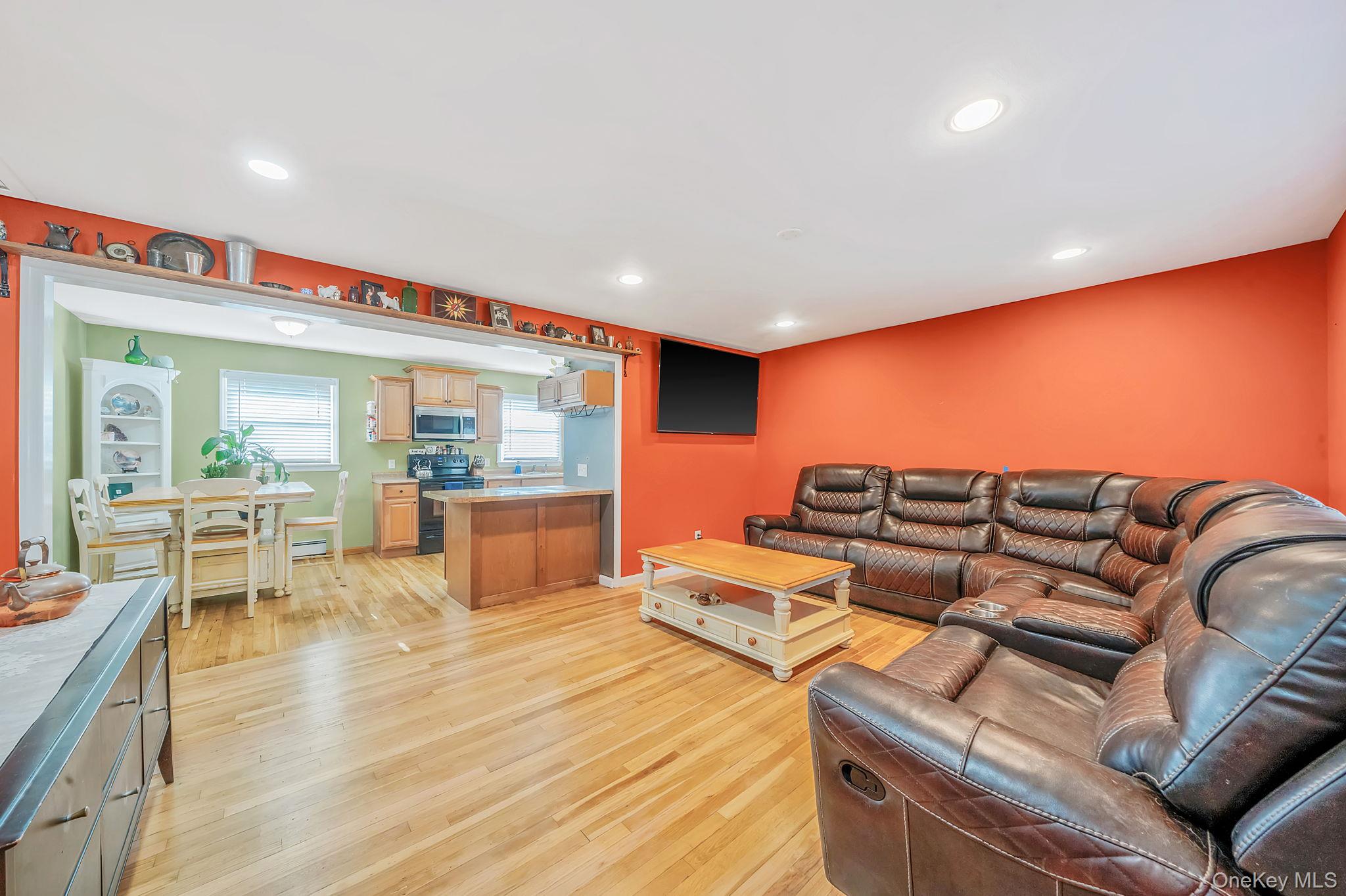 40 Avenue A – For Sale photo 5