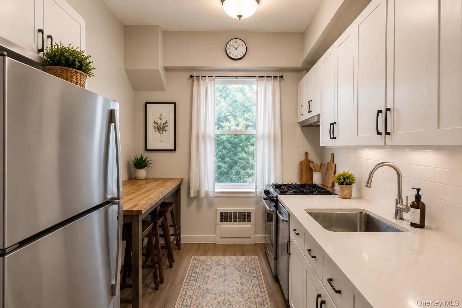 280 Collins Avenue, Unit 3i photo 12