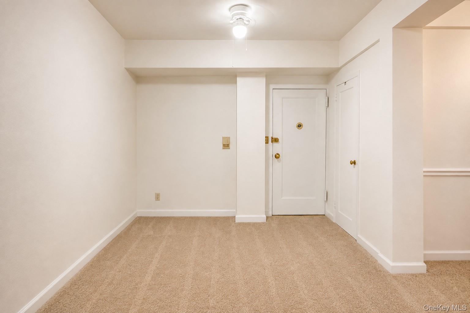 280 Collins Avenue, Unit 3i photo 6