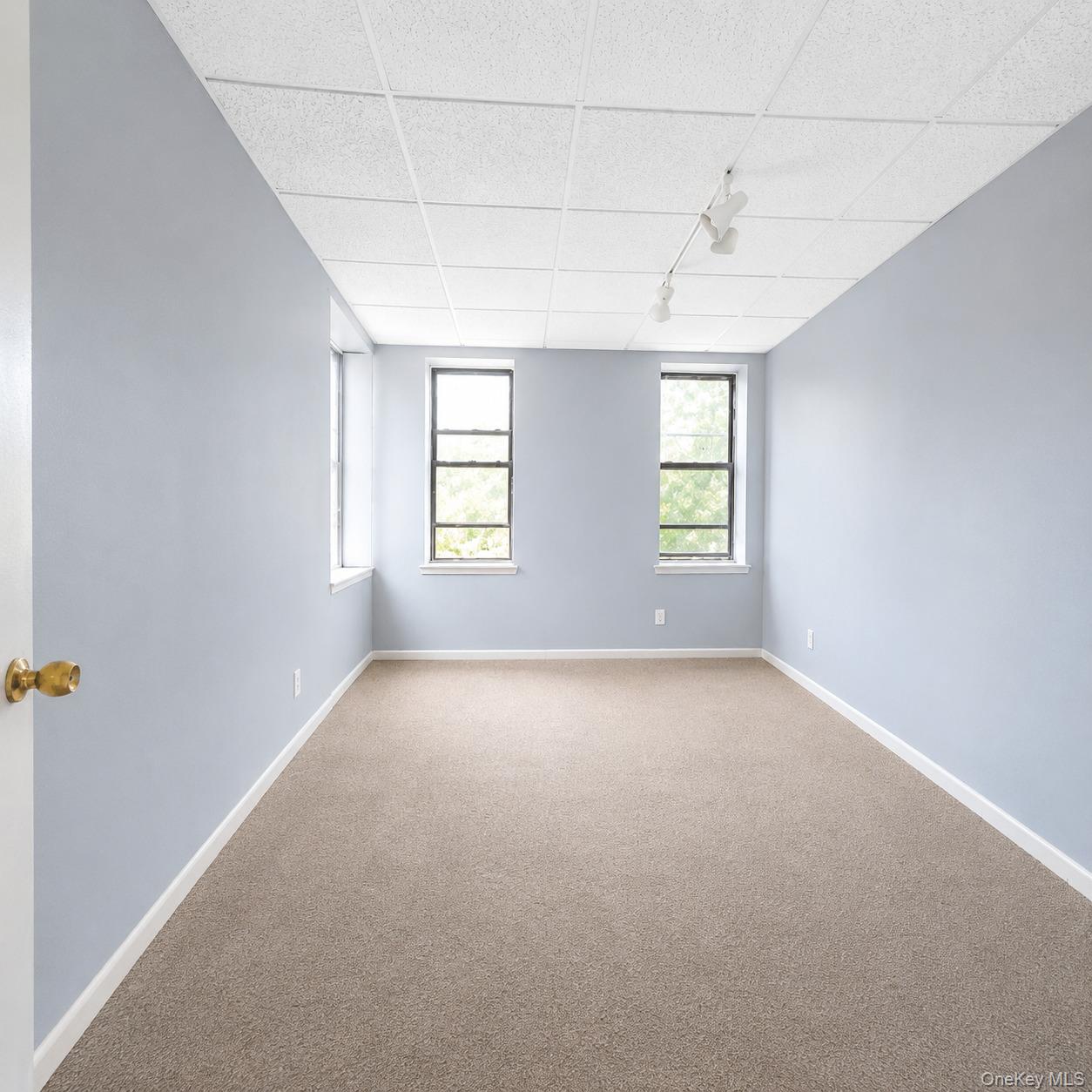 6419 Myrtle Avenue – For Sale photo 24