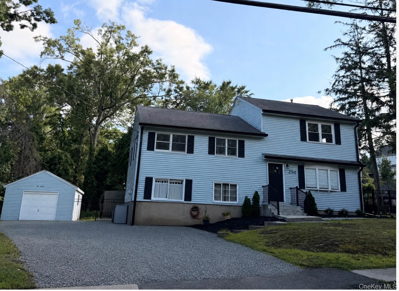 294 Orangeburg Road – For Sale