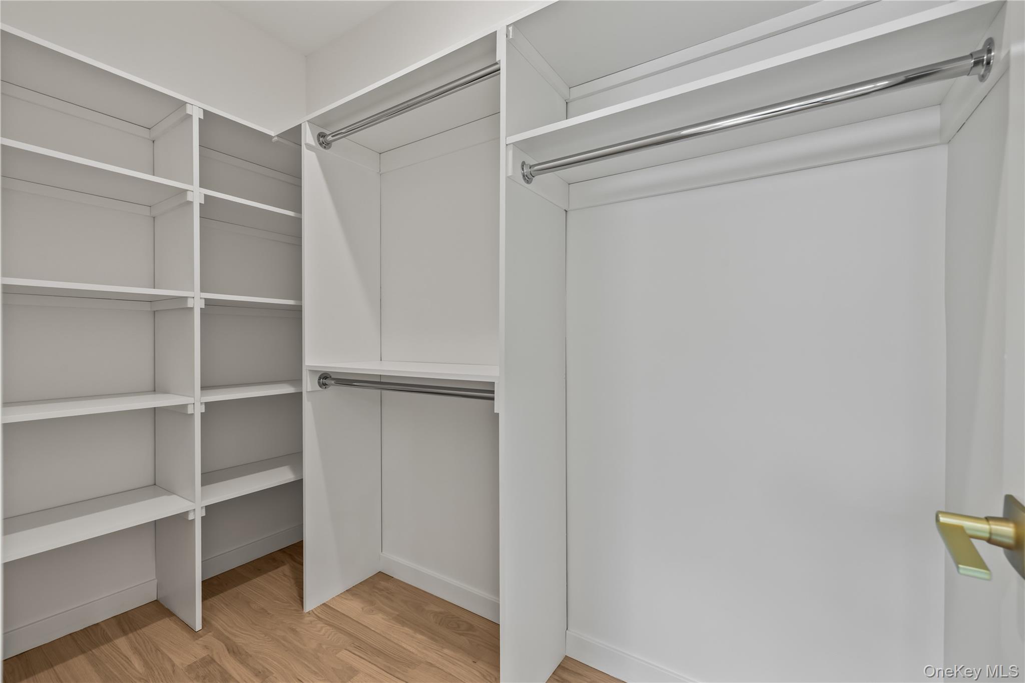 41 Saddle River Road, Unit 201 photo 27