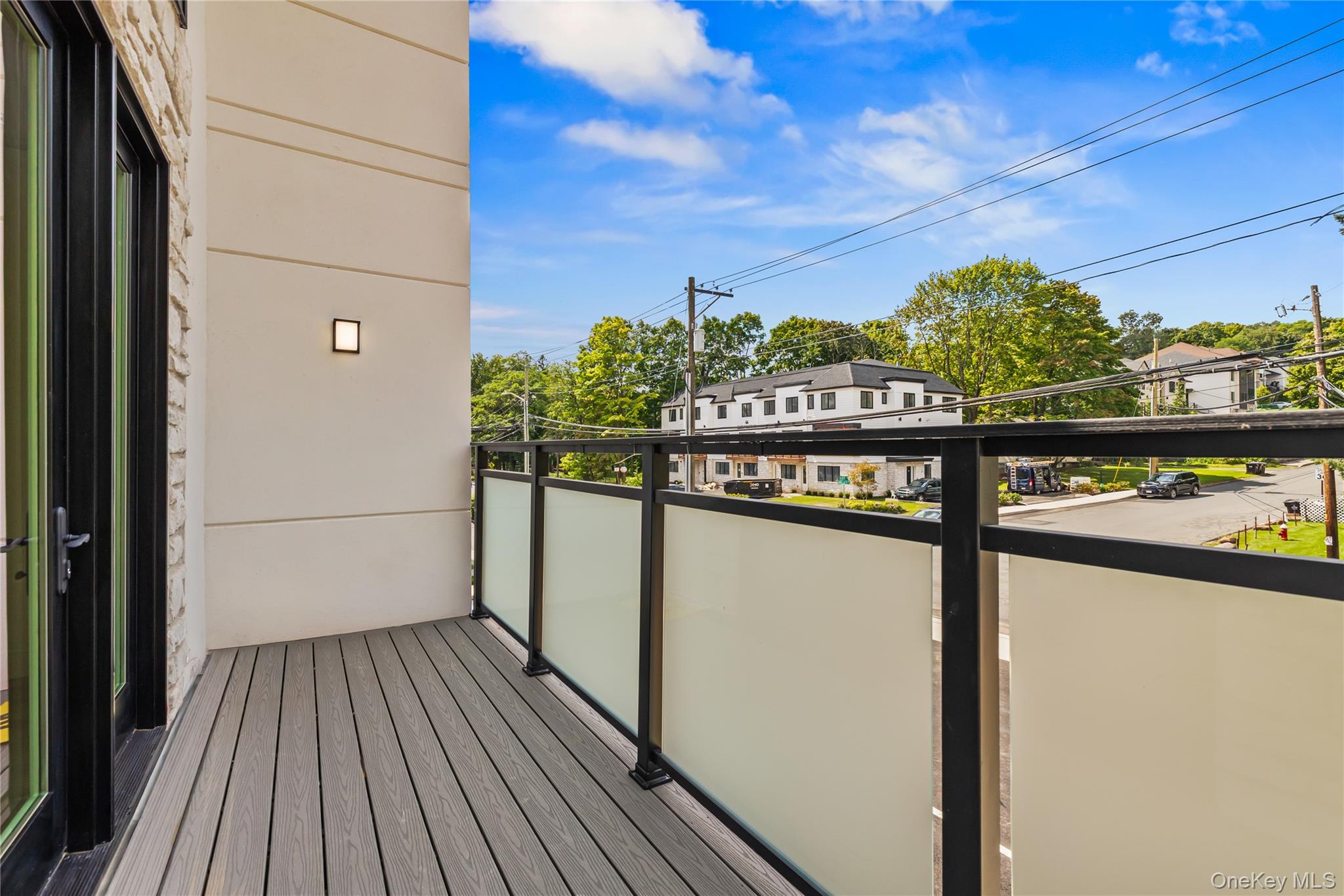 41 Saddle River Road, Unit 201 photo 13