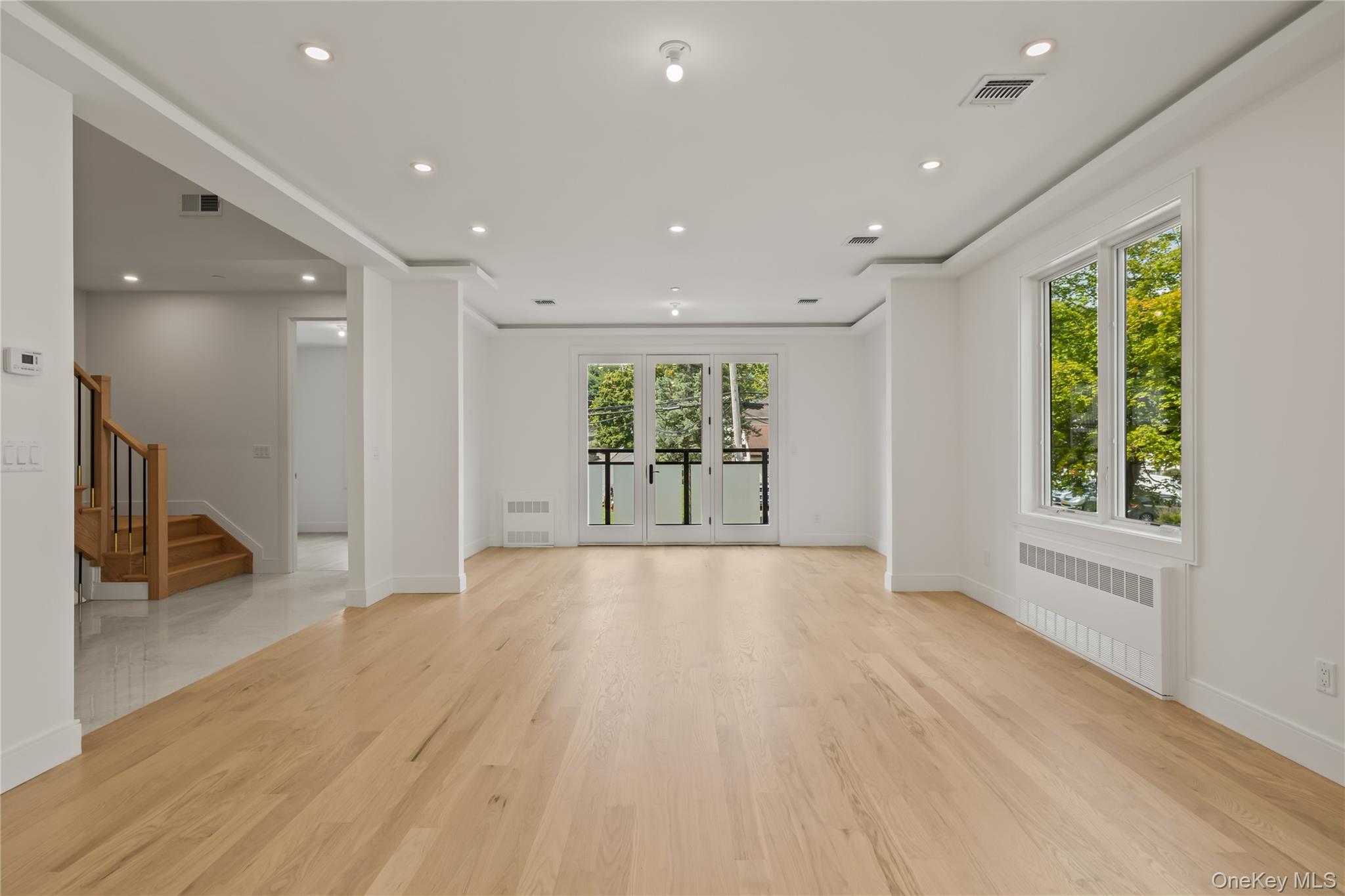 41 Saddle River Road, Unit 201 photo 10