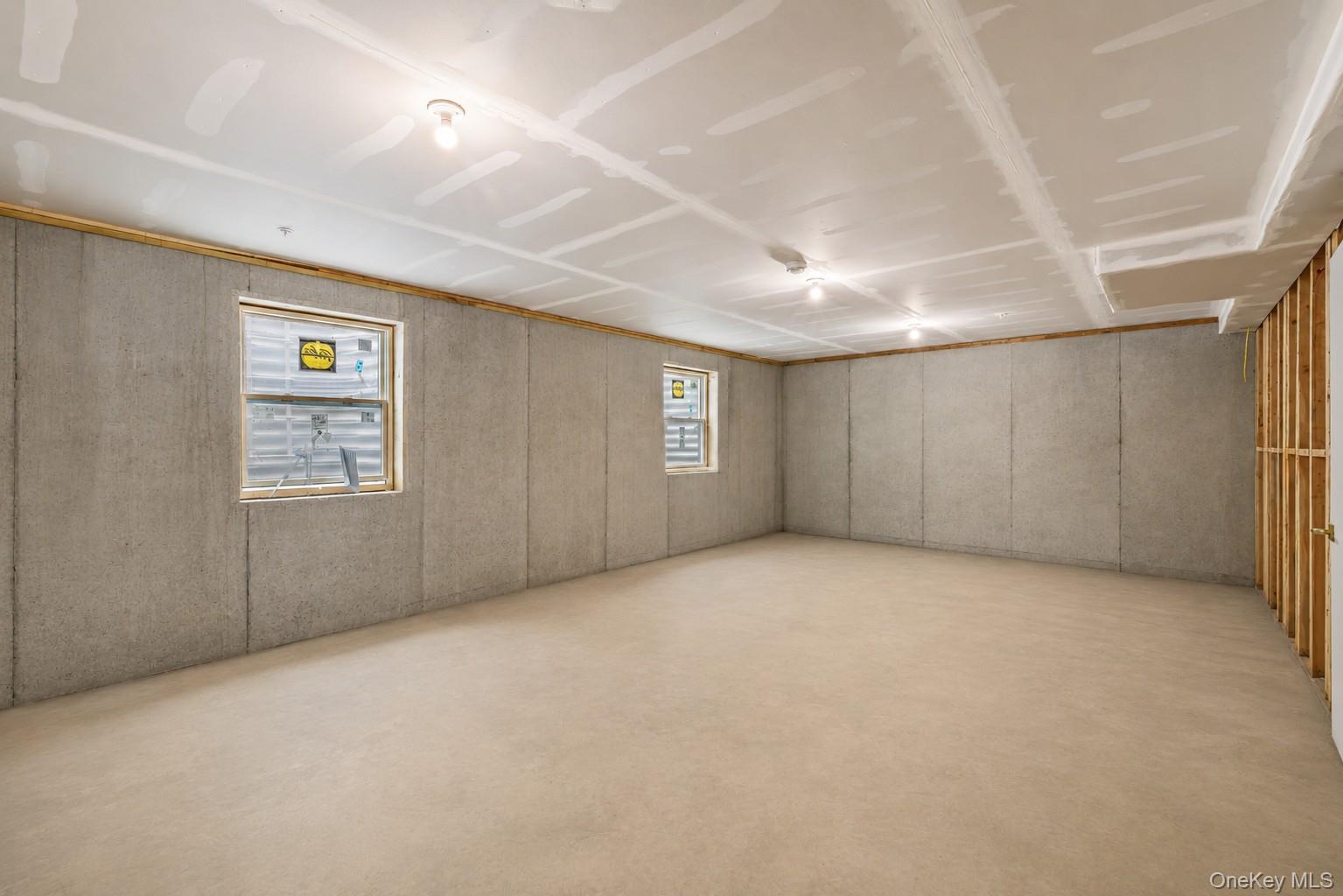 41 Saddle River Road, Unit 201 photo 40