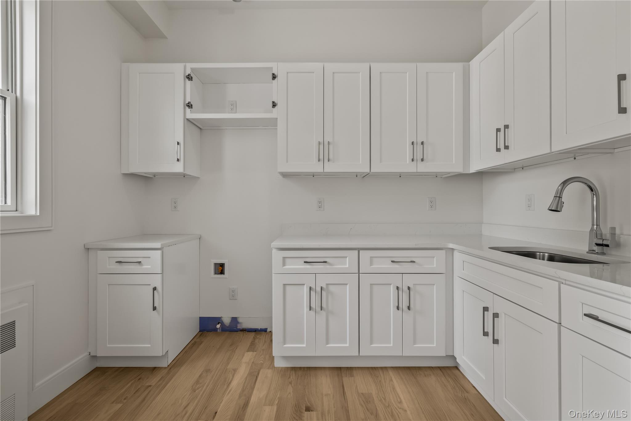 41 Saddle River Road, Unit 201 photo 20