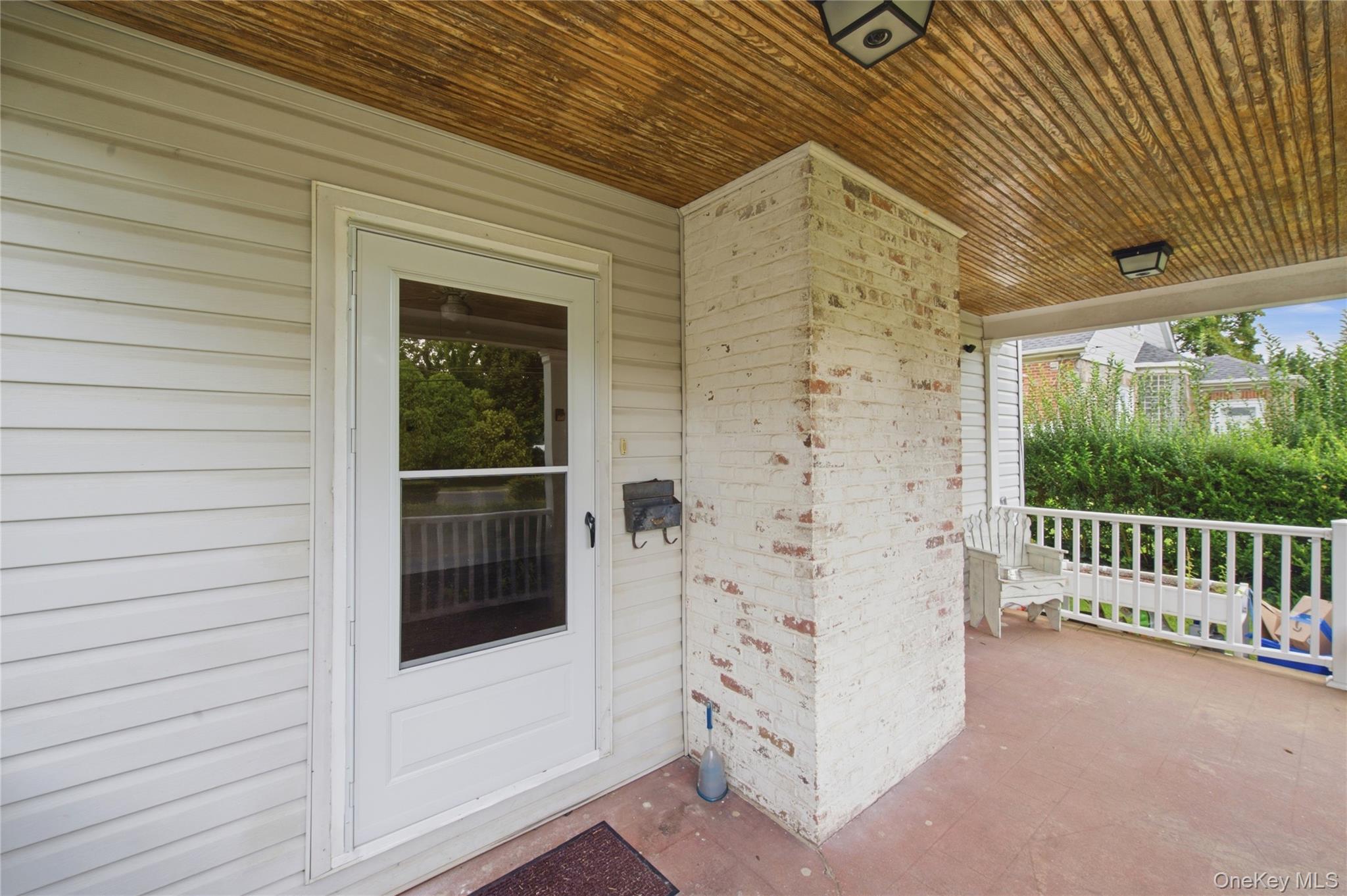 19 Sunset Avenue – For Rent photo 3