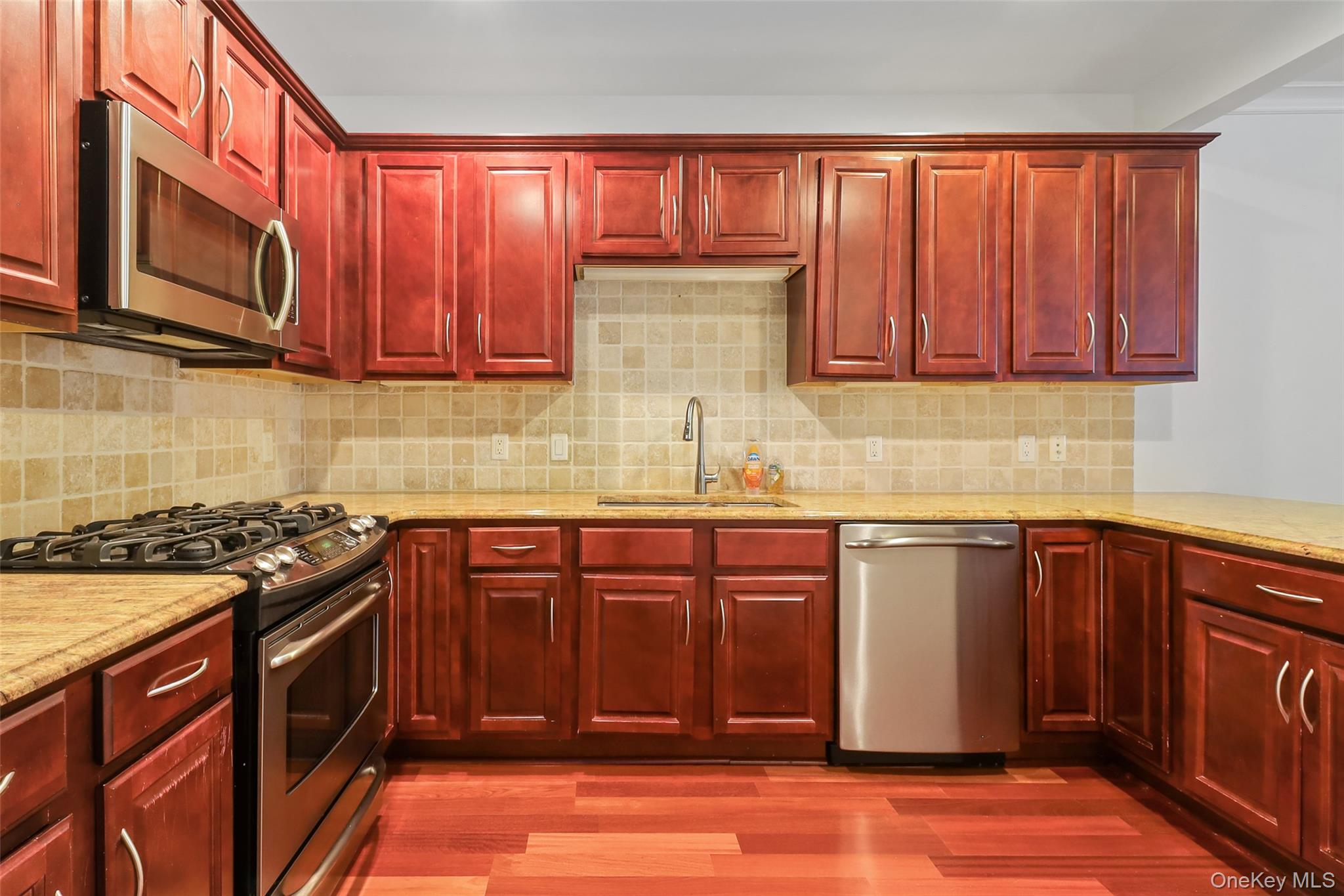 212 Trump Park Park – For Sale photo 7