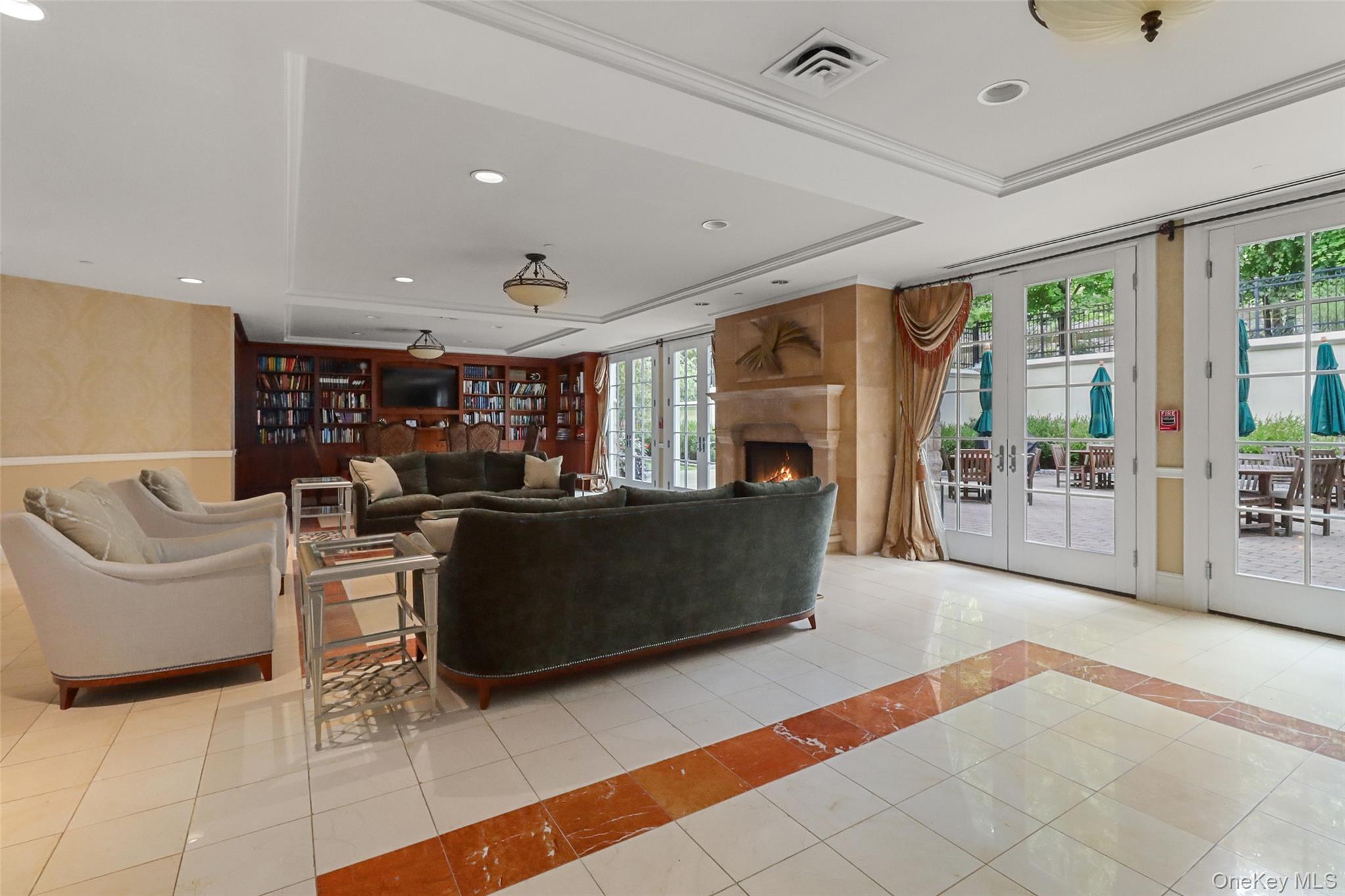 212 Trump Park Park – For Sale photo 32