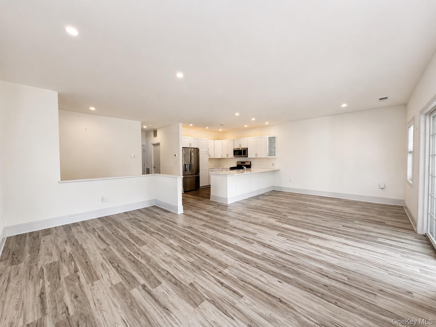 25 Marina Drive – For Sale photo 14