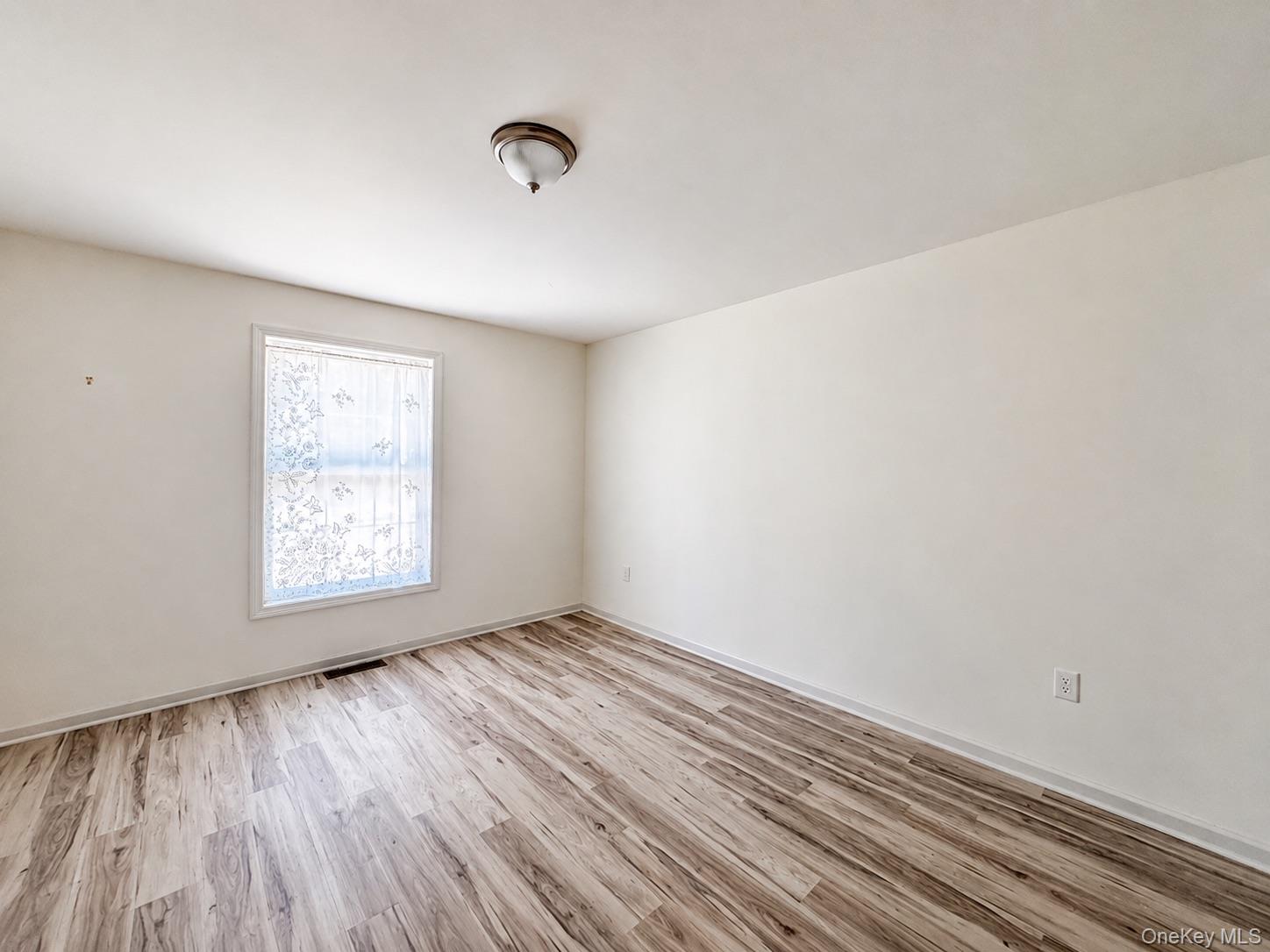 25 Marina Drive – For Sale photo 33