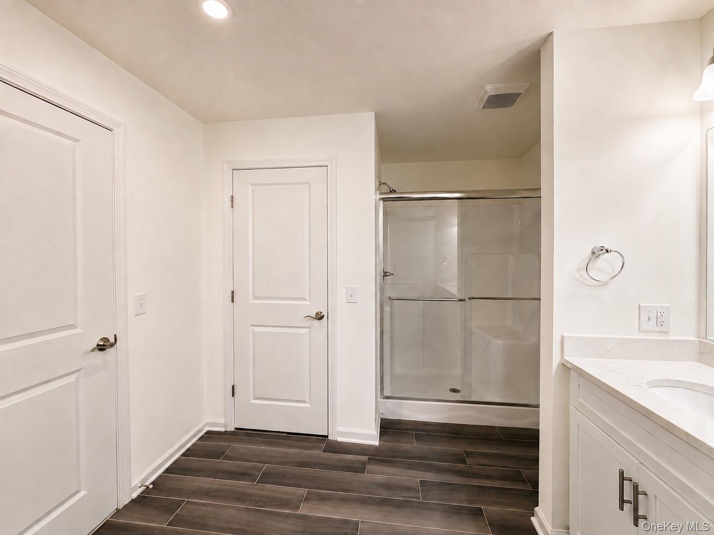 25 Marina Drive – For Sale photo 28