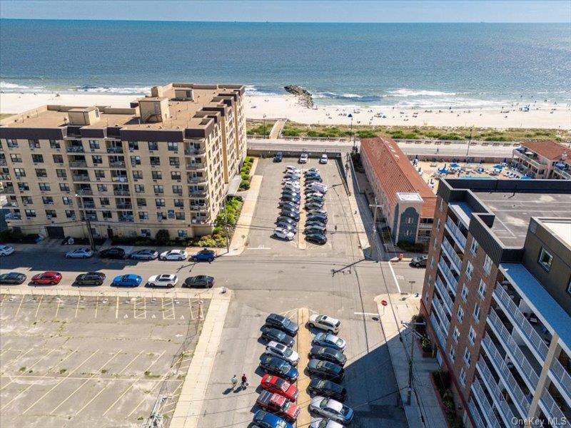 55 Monroe Boulevard, Unit 5-R photo 33