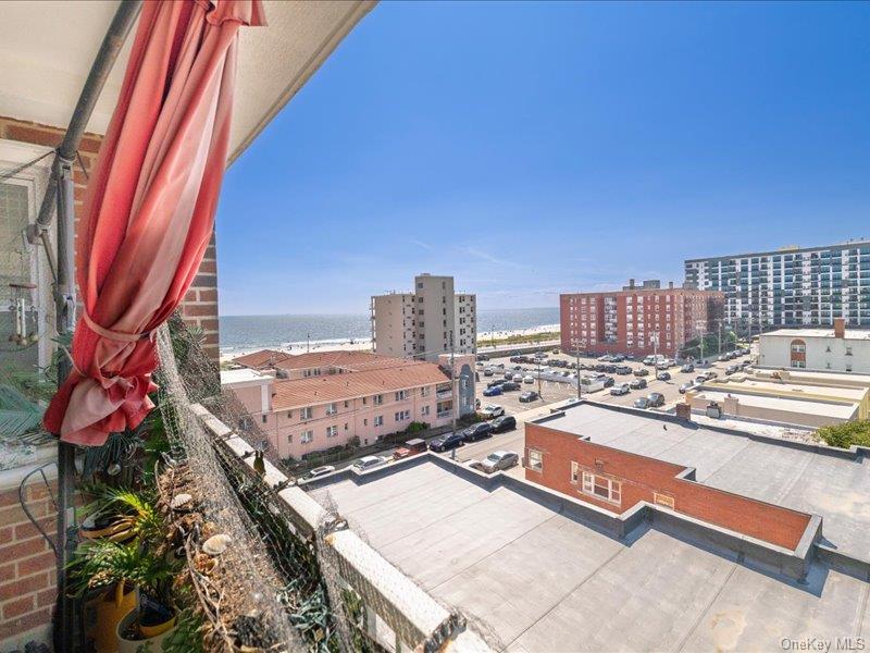 55 Monroe Boulevard, Unit 5-R photo 21