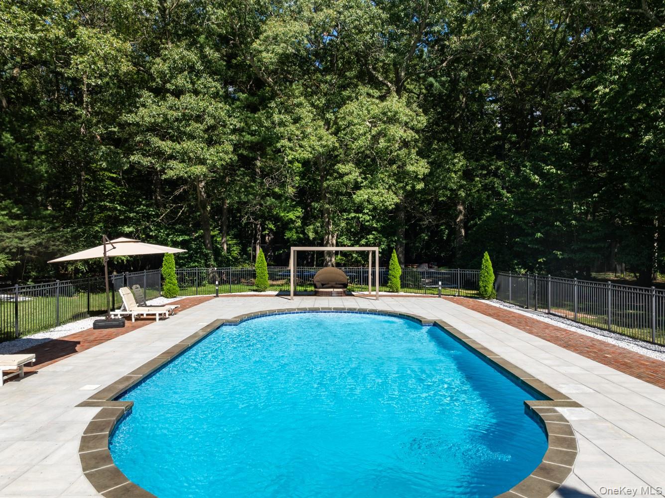 10 Laurel Woods Drive – For Sale photo 30