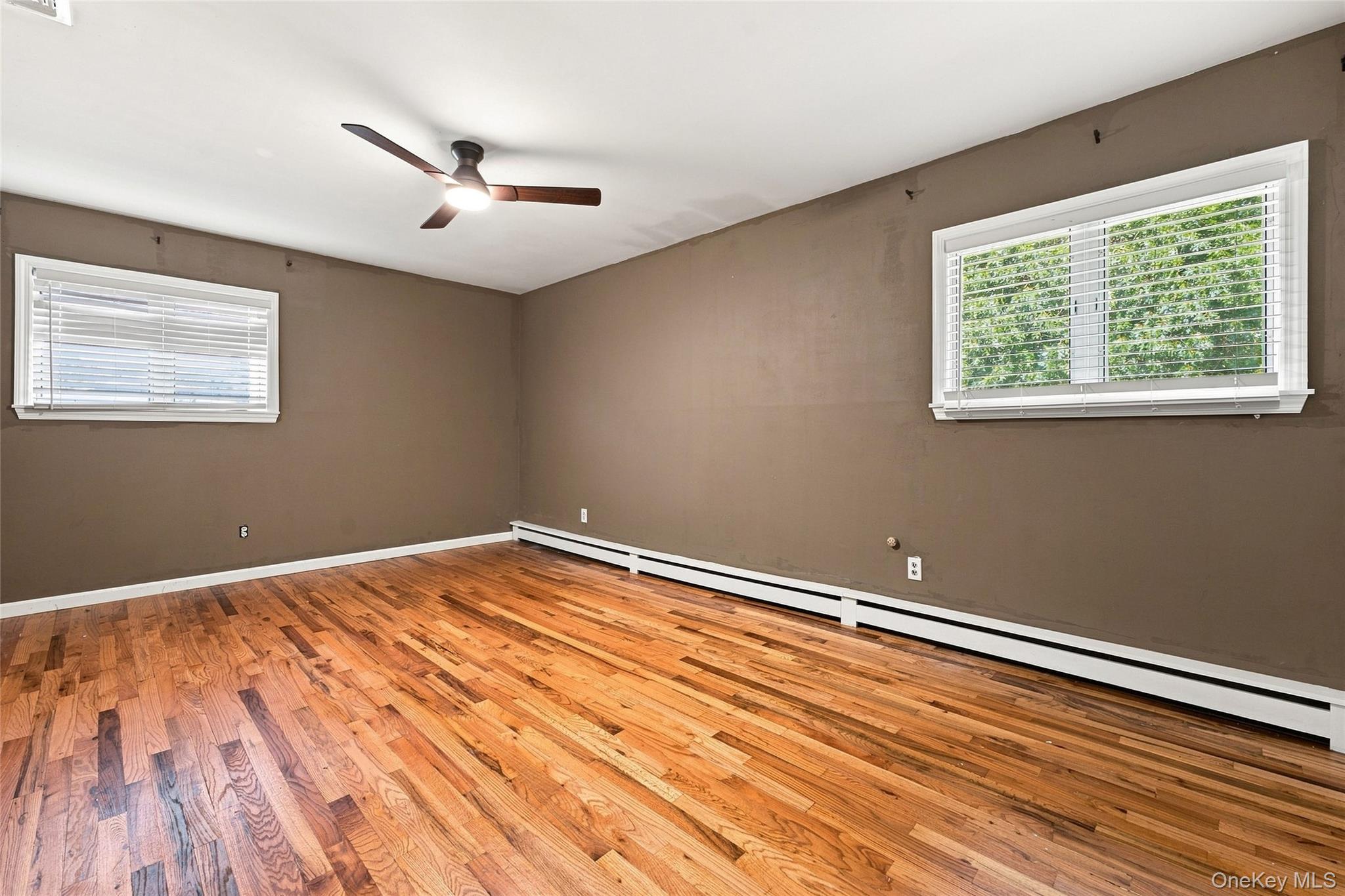 25 Harvey Lane – For Sale photo 18