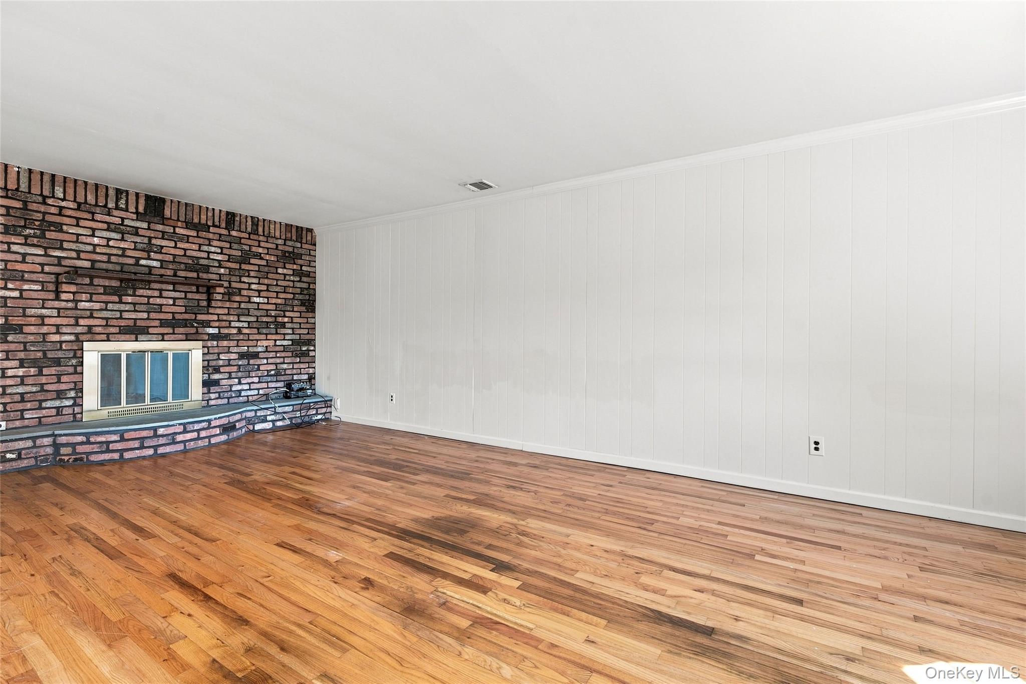 25 Harvey Lane – For Sale photo 12