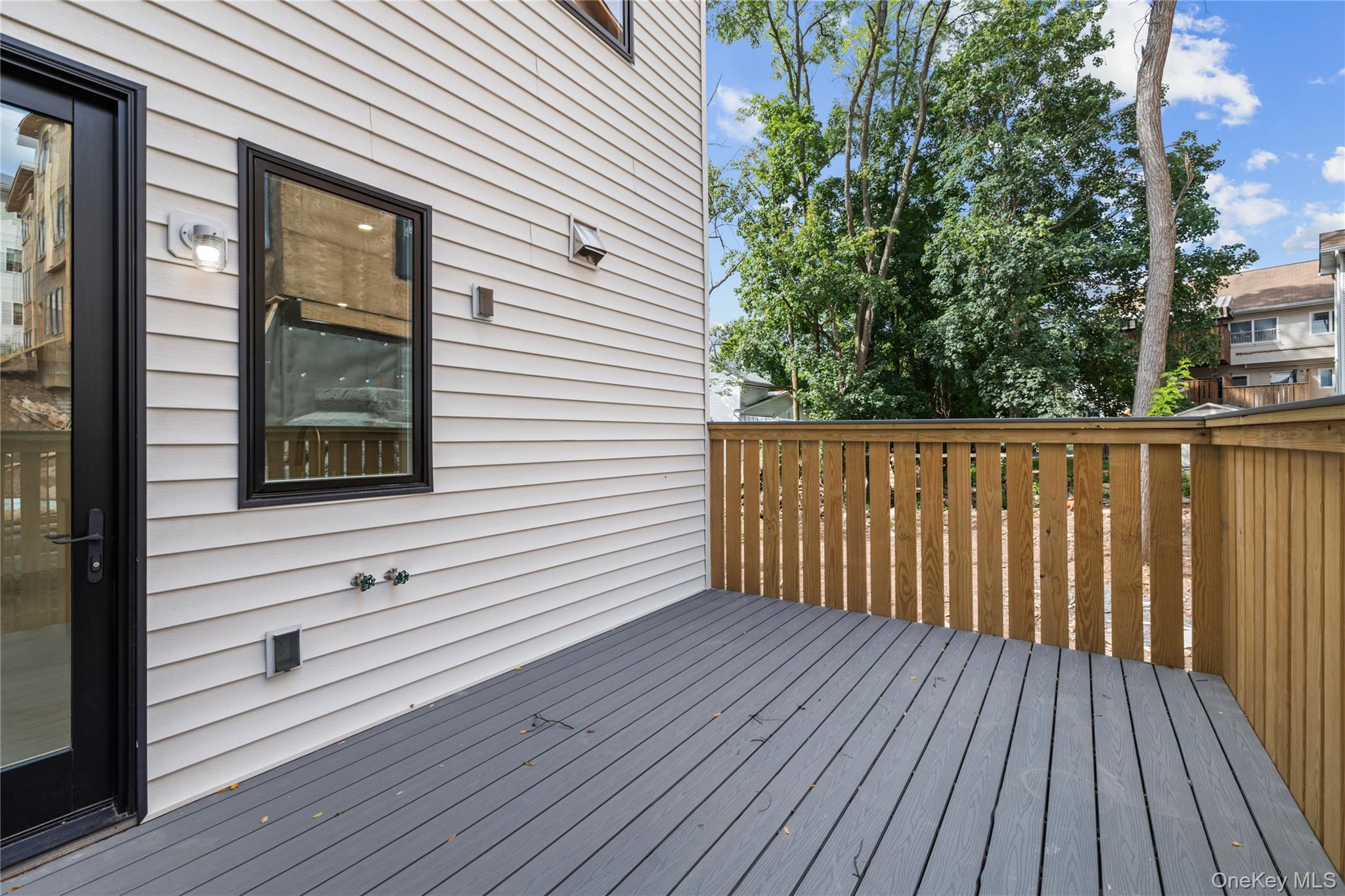 41 Saddle River Road, Unit 216 photo 20