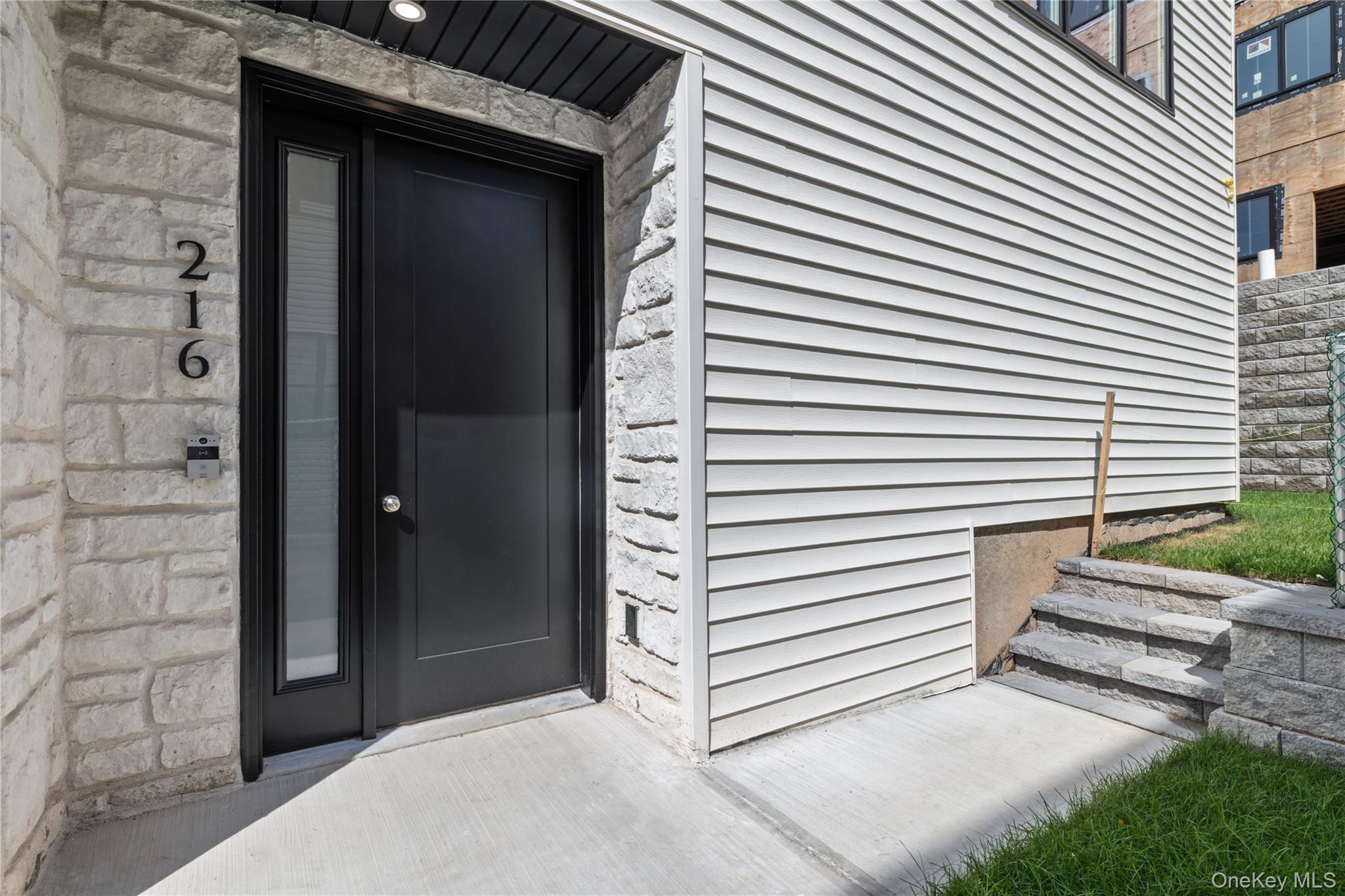 41 Saddle River Road, Unit 216 photo 4
