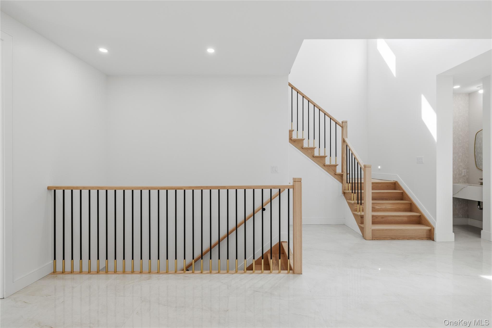 41 Saddle River Road, Unit 216 photo 8