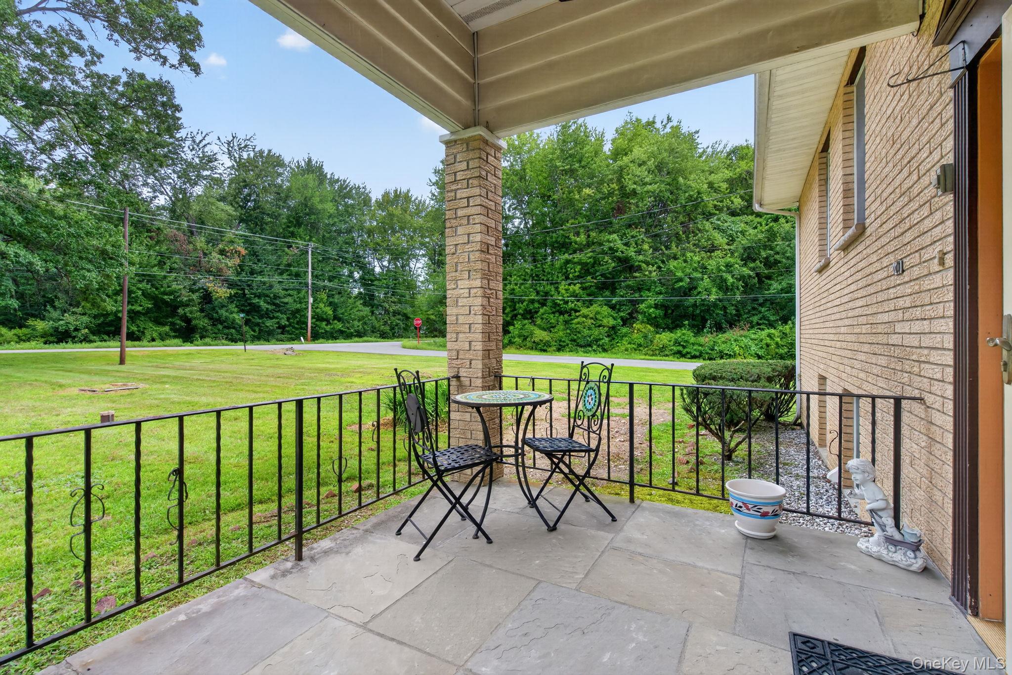 60 Rock Cut Road – For Sale photo 4