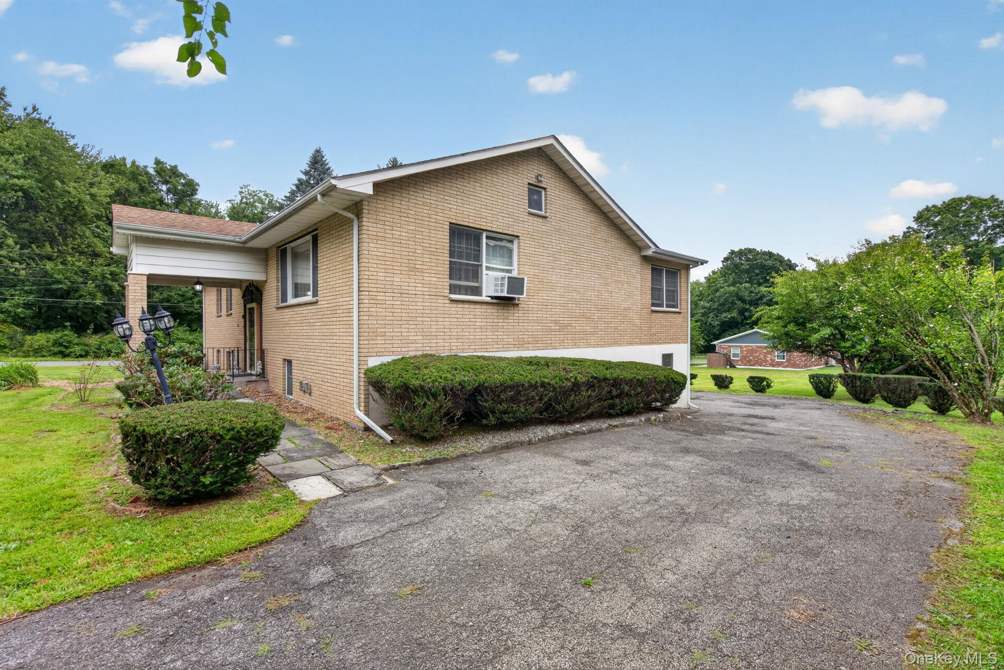 60 Rock Cut Road – For Sale photo 3