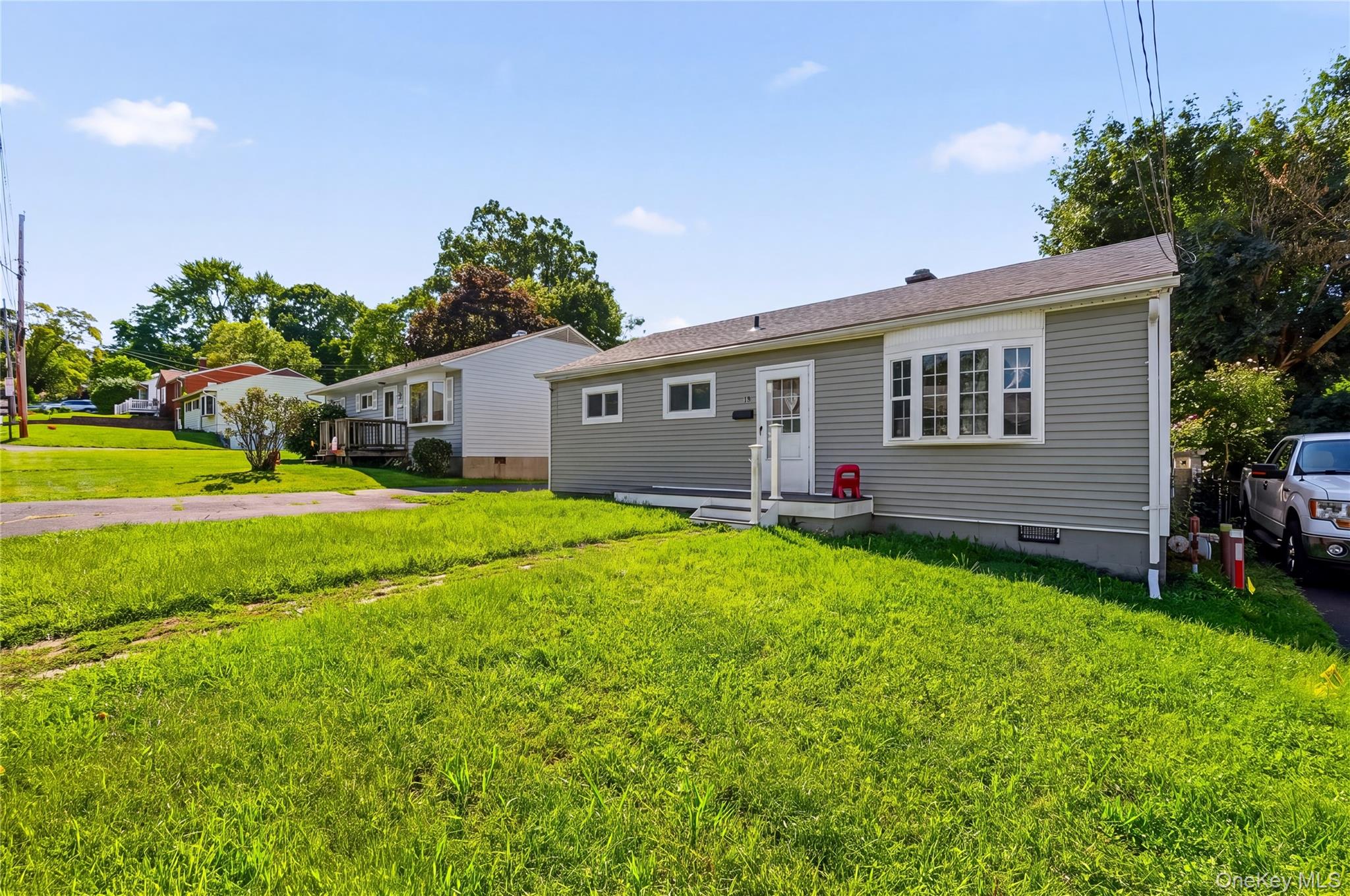19 Blake Street – For Sale photo 3