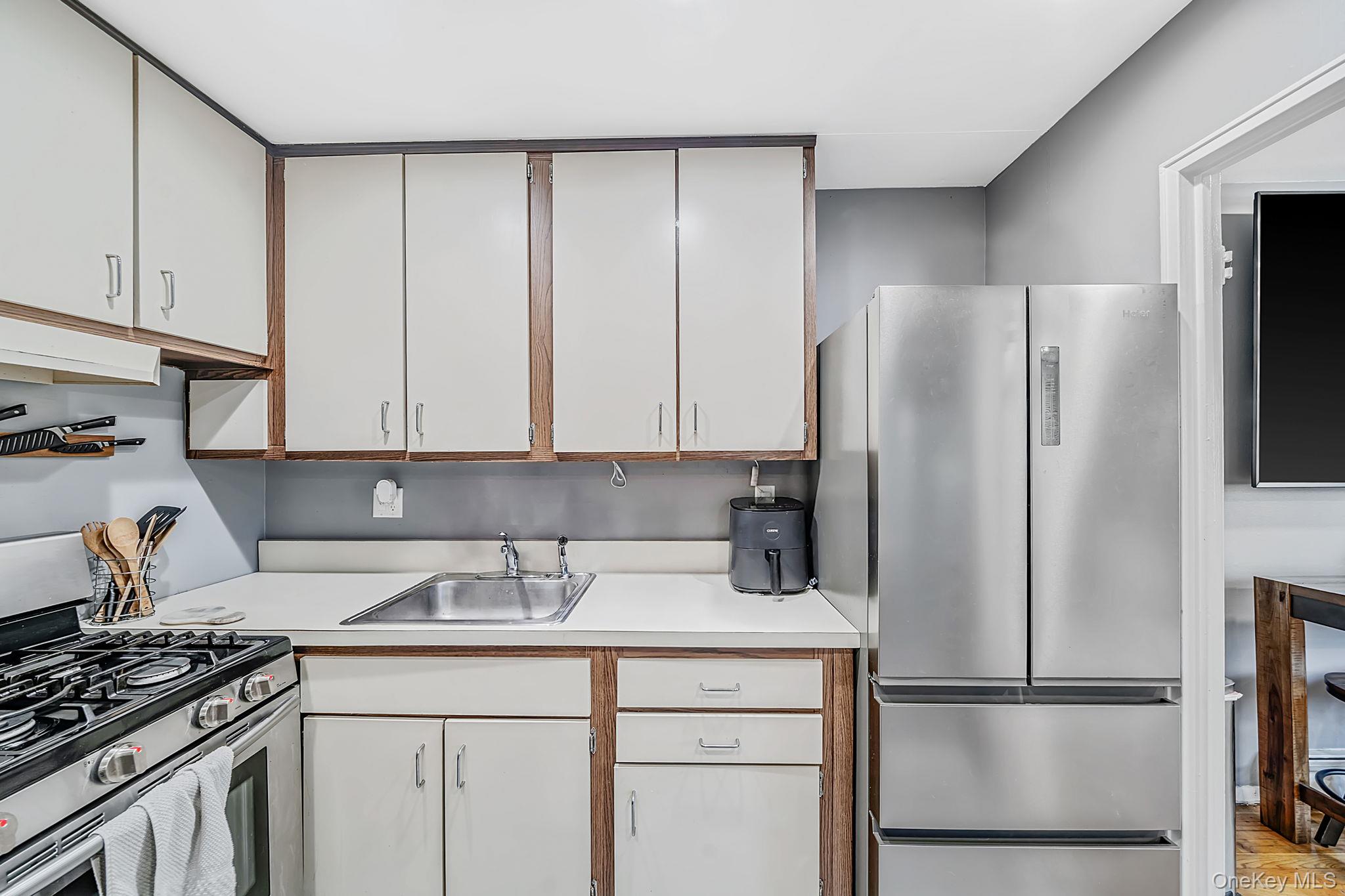 4715 Wilshire Lane, Unit K15 photo 8