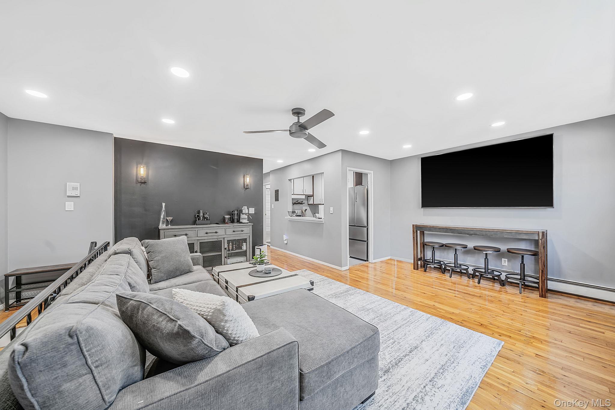 4715 Wilshire Lane, Unit K15 photo 6