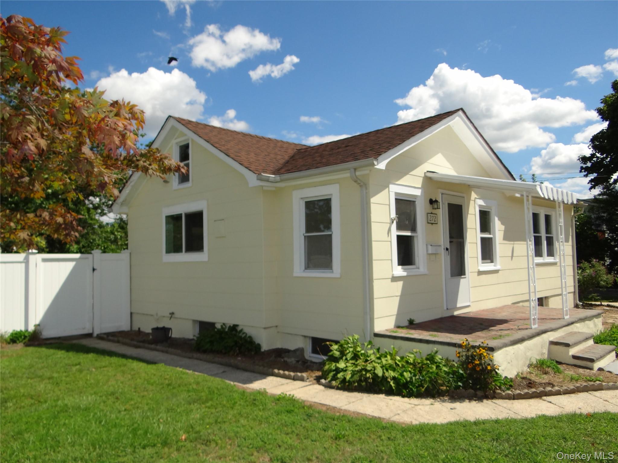 272 12th Avenue – For Sale photo 15