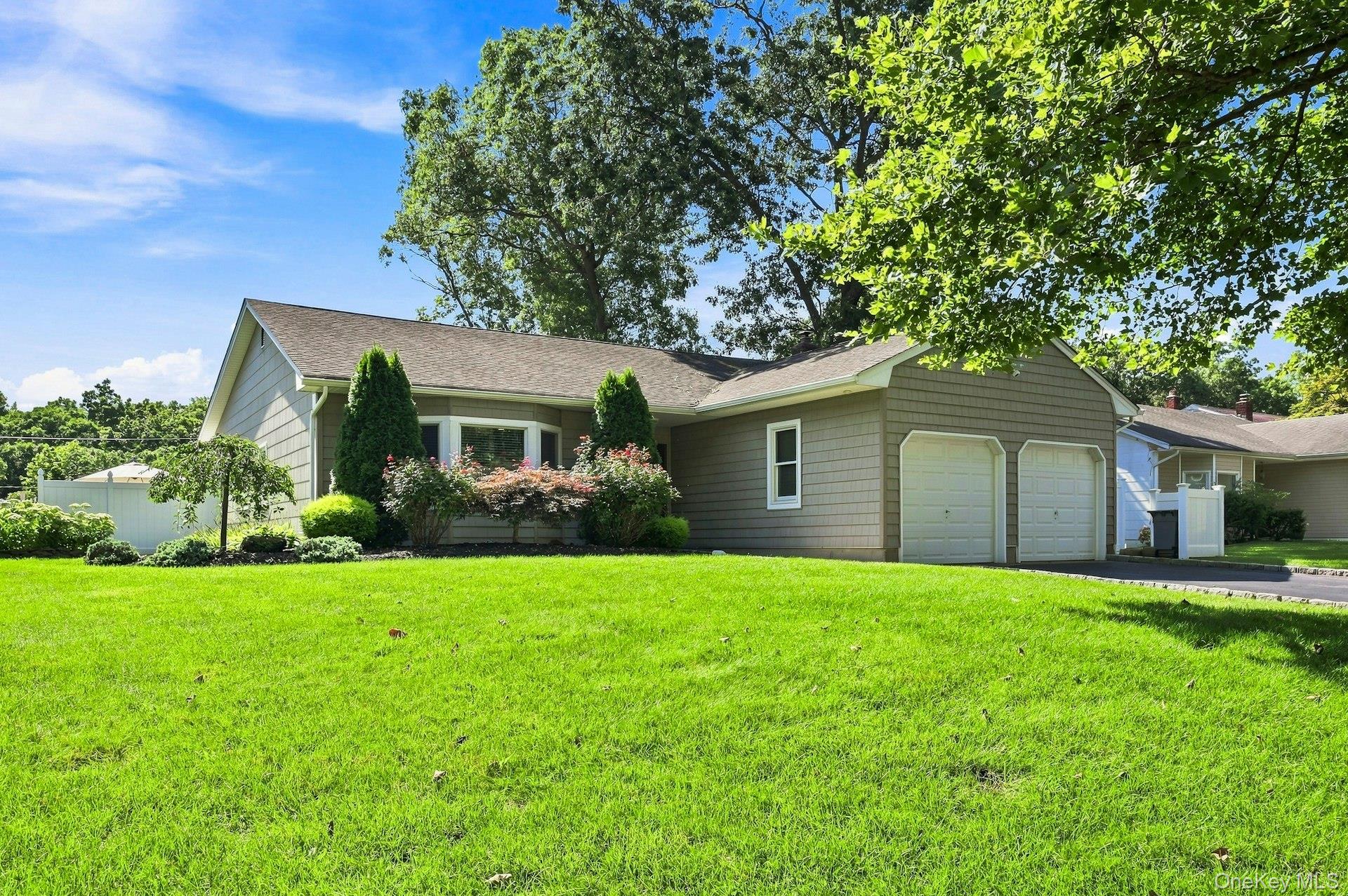 8 Marlan Court – For Rent
