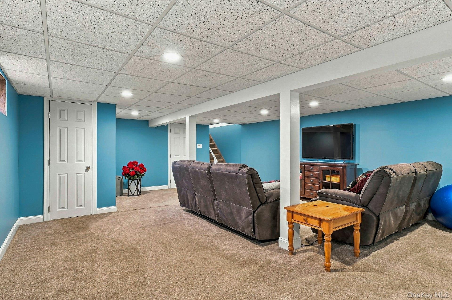 8 Marlan Court – For Rent photo 34