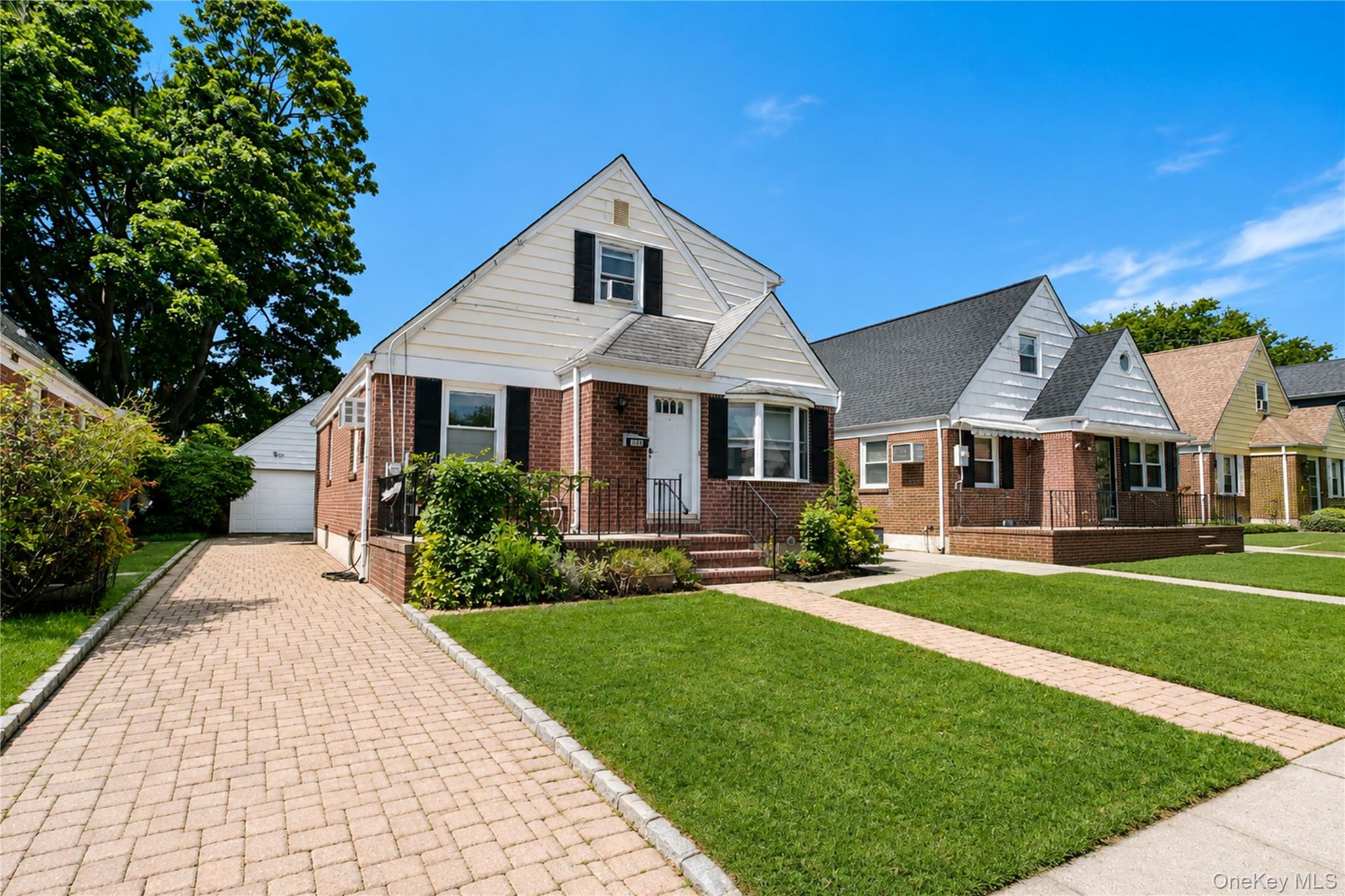 175 Latham Road – For Sale photo 2