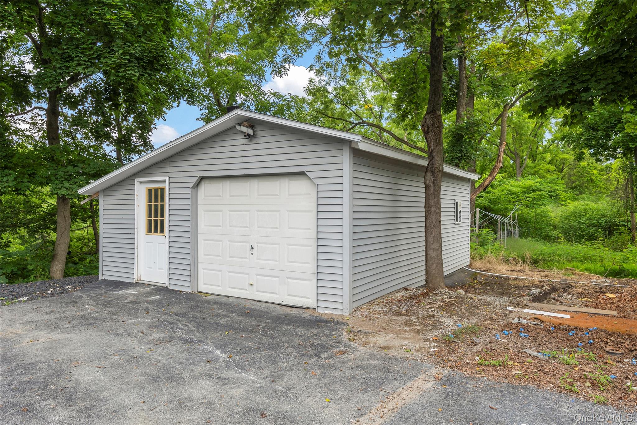 35 Harry Howard Avenue – For Sale photo 38