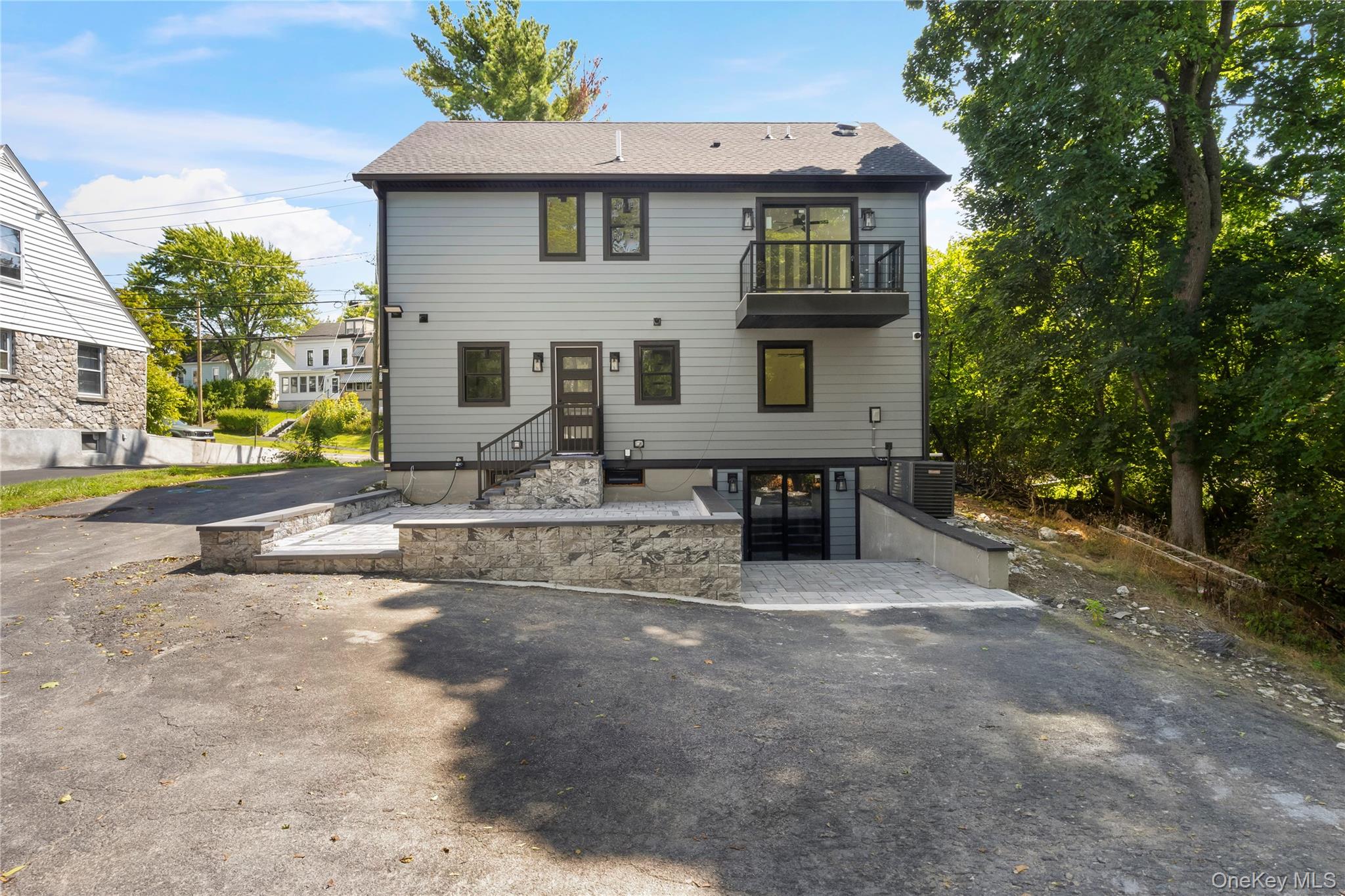35 Harry Howard Avenue – For Sale photo 35