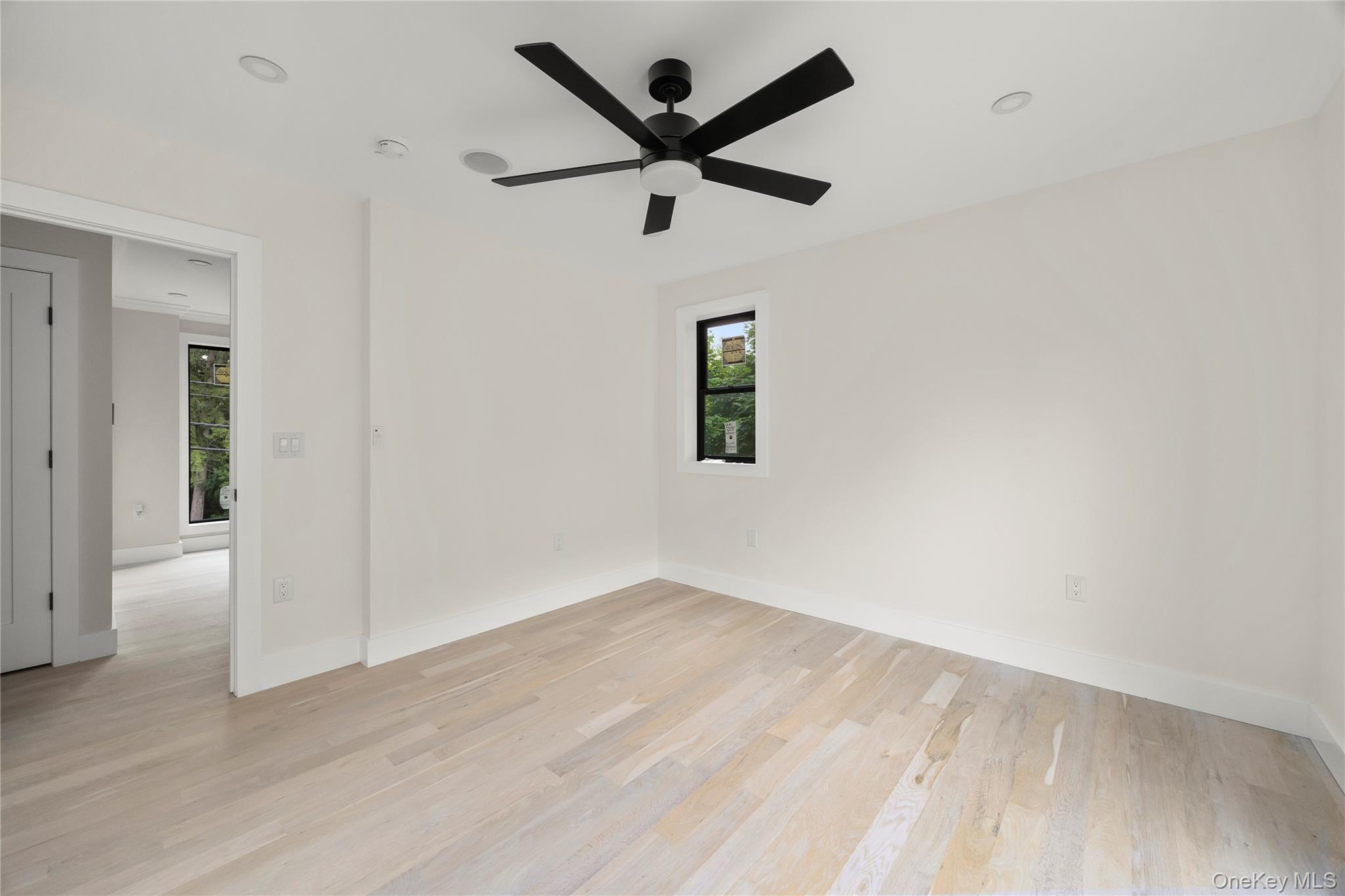 35 Harry Howard Avenue – For Sale photo 21