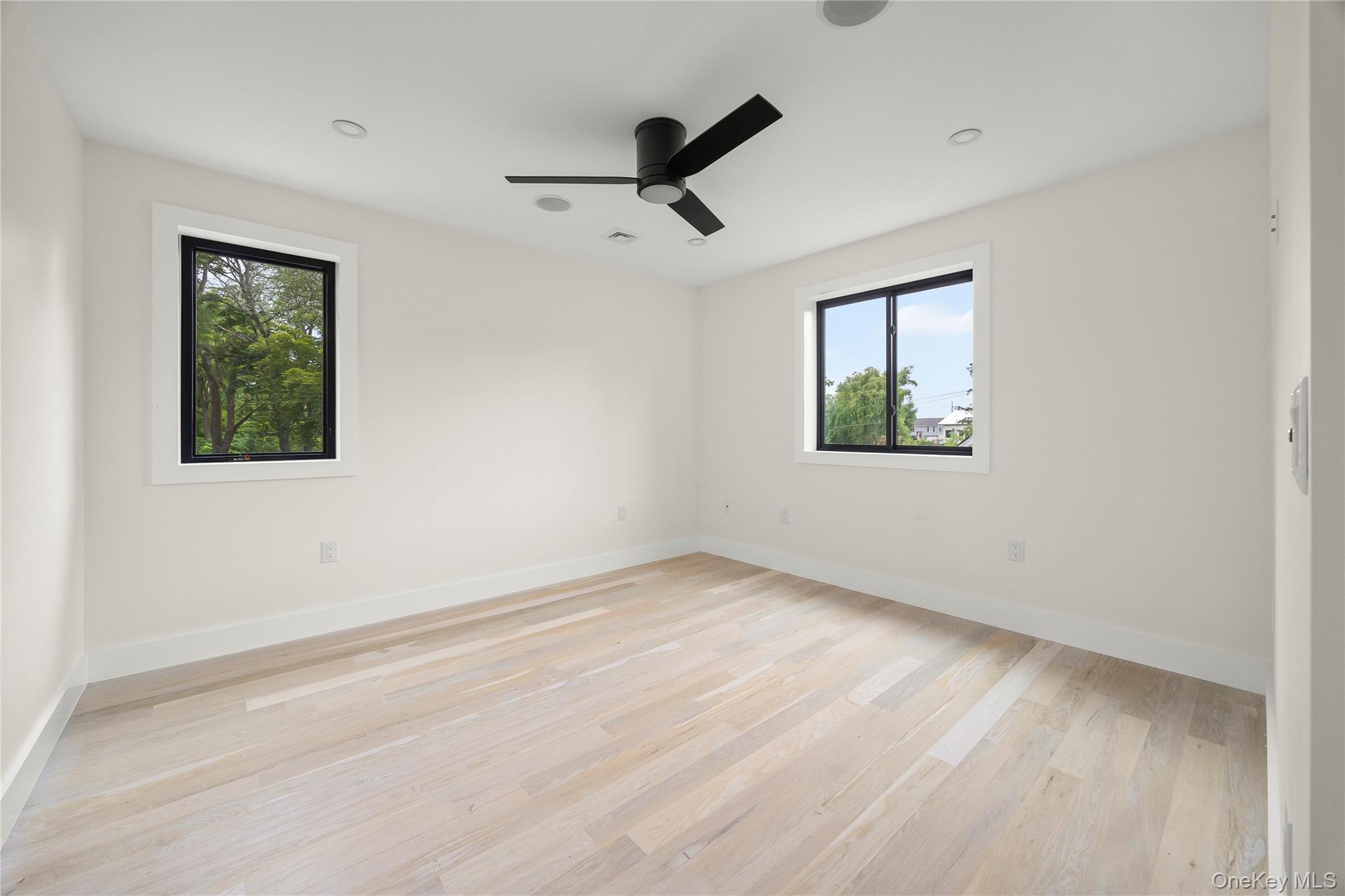 35 Harry Howard Avenue – For Sale photo 28