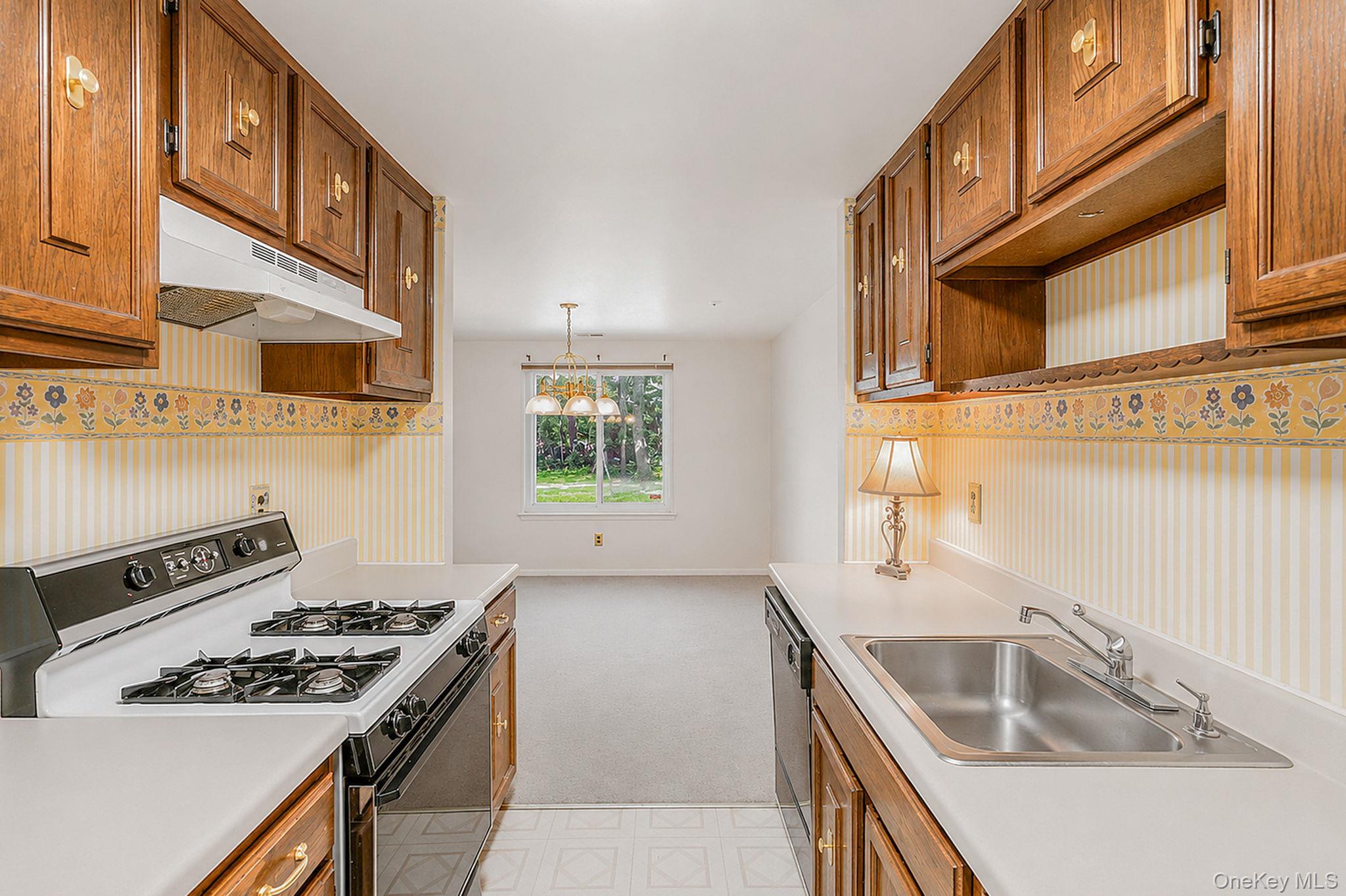 230 Birchwood Road, Unit 230 photo 10
